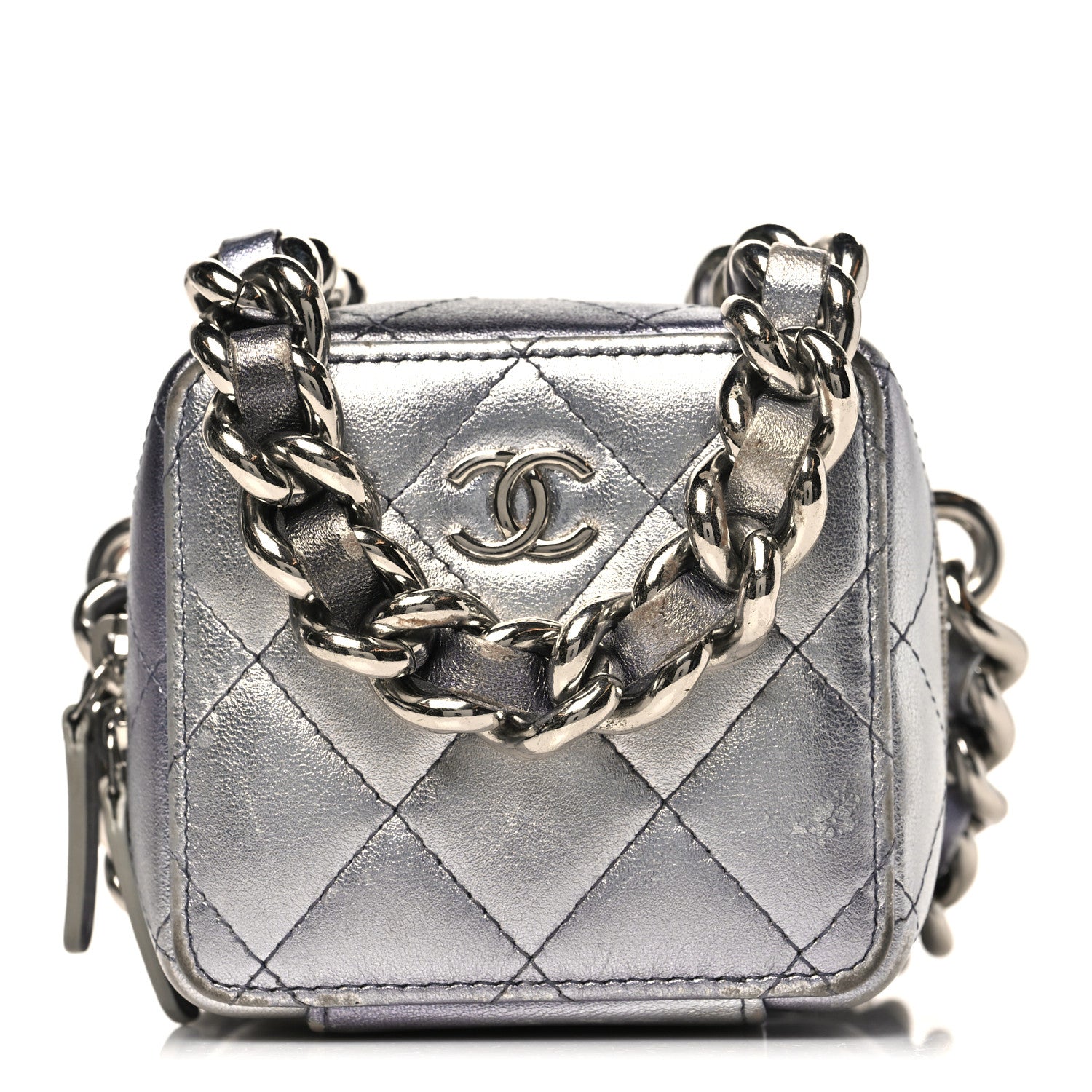 Gradient Metallic Lambskin Quilted Like A Wallet Clutch With Chain Silver Purple