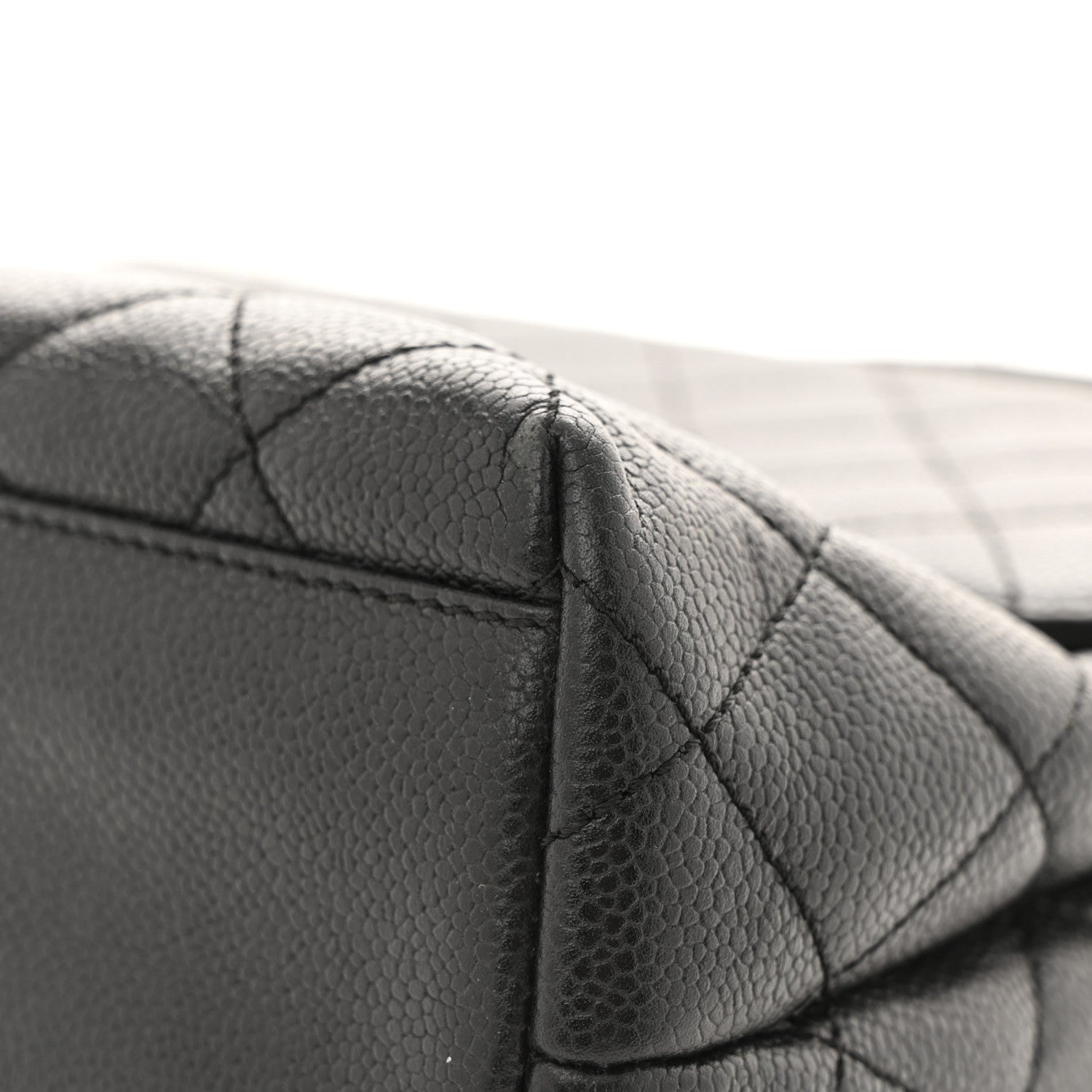 Caviar Quilted Jumbo Kelly Flap Black
