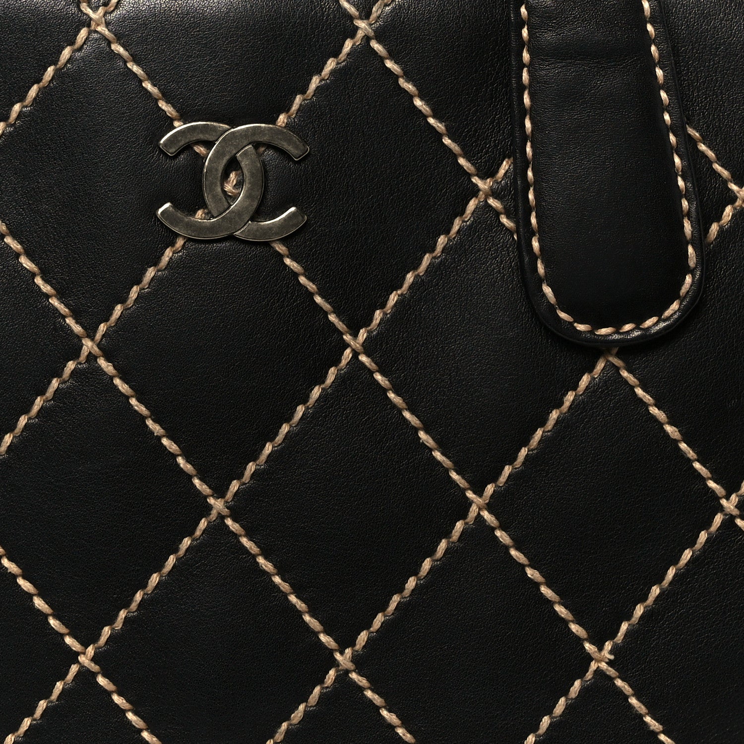 Calfskin Wild Stitch Large Tote Black