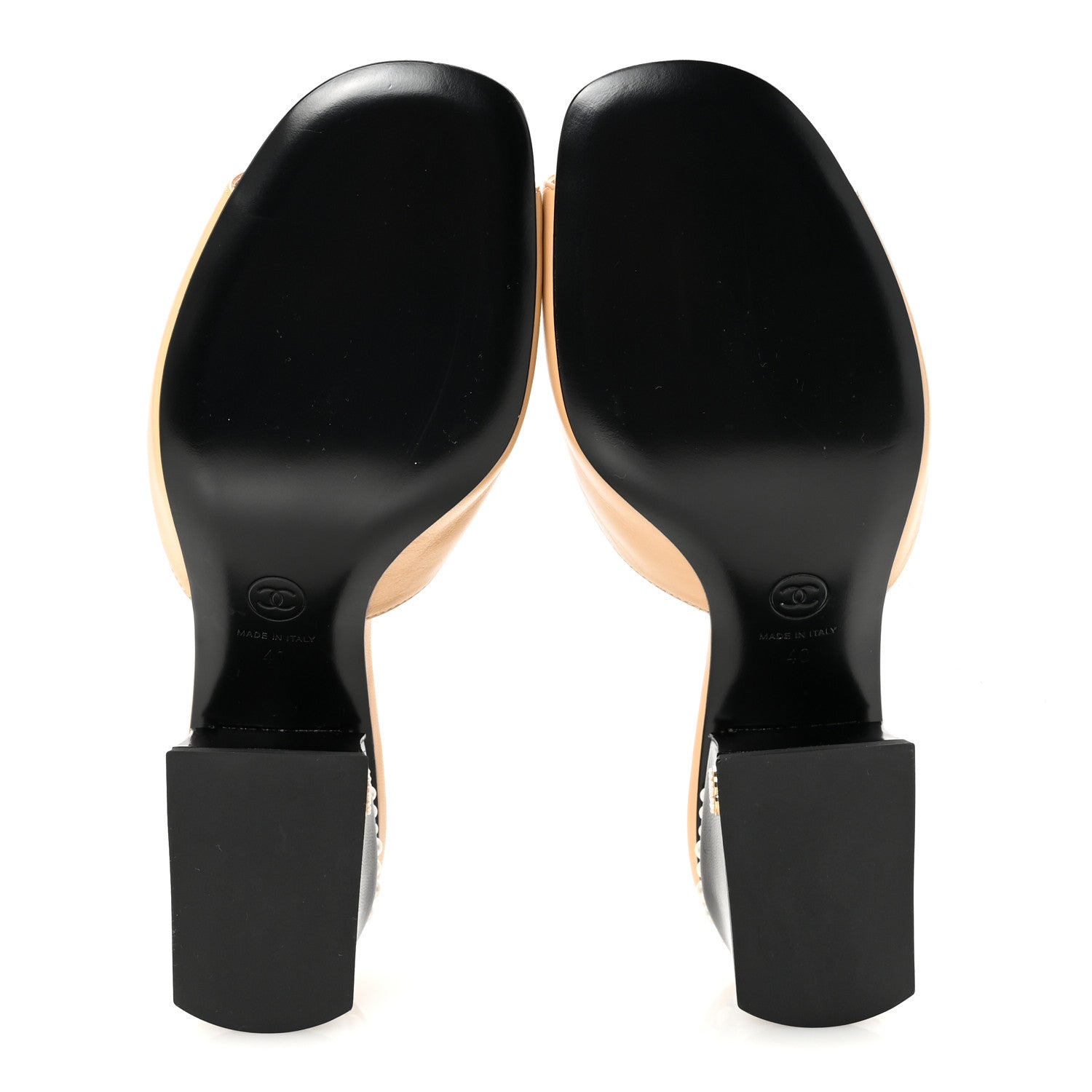 Shiny Goatskin Pearl Mule 40 Beige