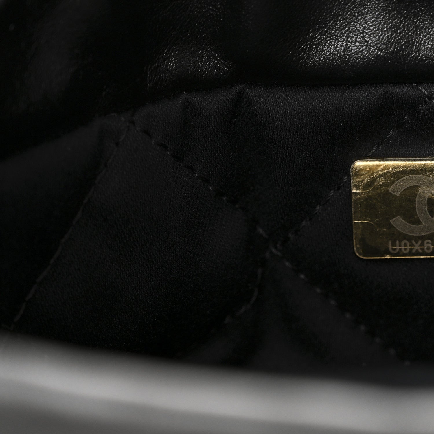 Shiny Calfskin Striped Mini Chanel 22 Black White