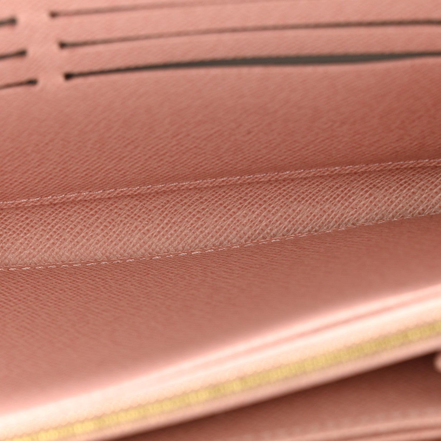 Damier Azur Zippy Wallet Rose Ballerine