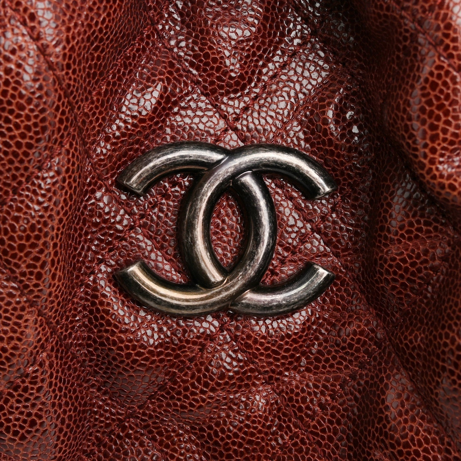 Crumpled Grained Calfskin Quilted Medium Elastic Tote Burgundy
