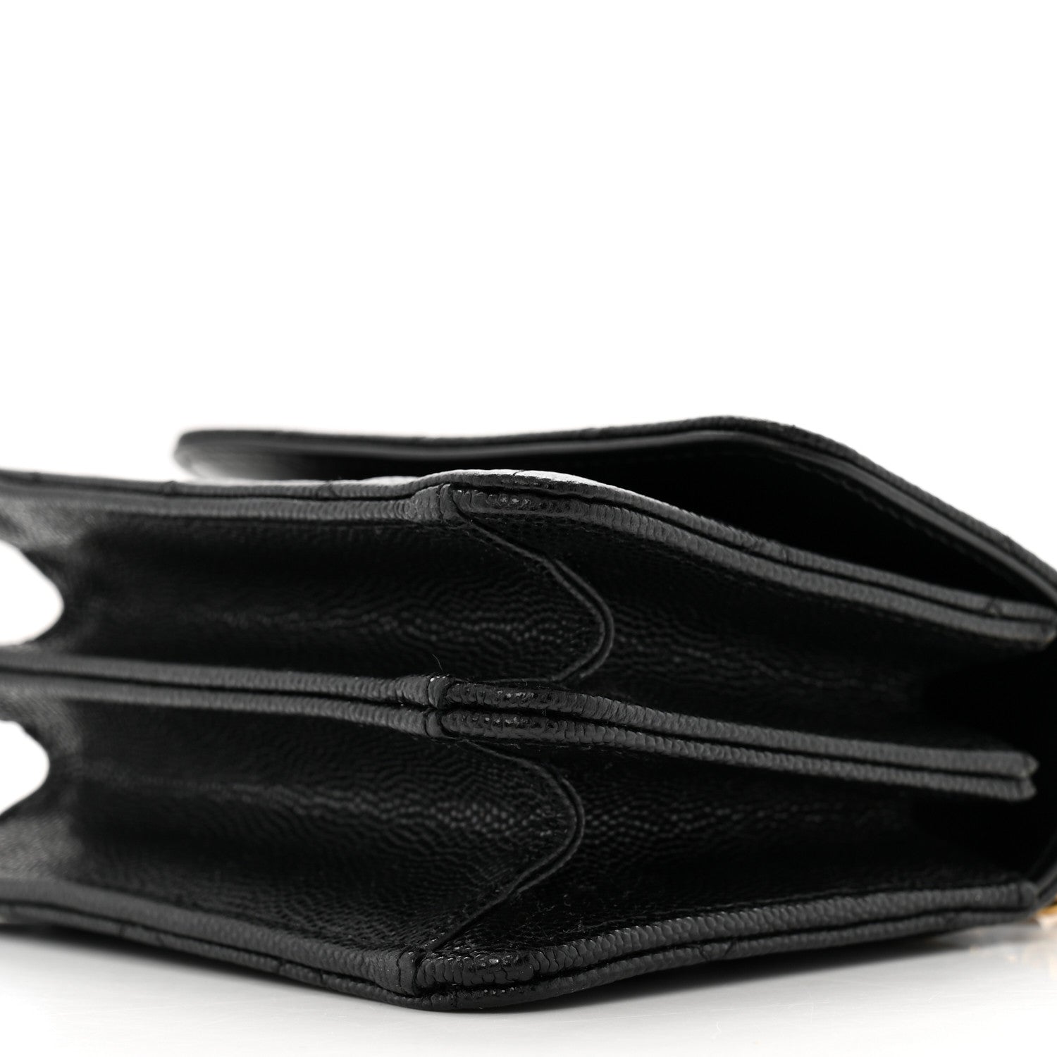 Shiny Caviar Quilted Clutch With Chain Black