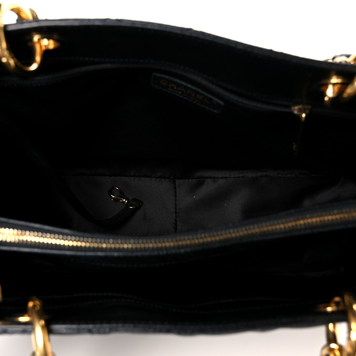 Caviar Quilted Grand Shopping Tote GST Black