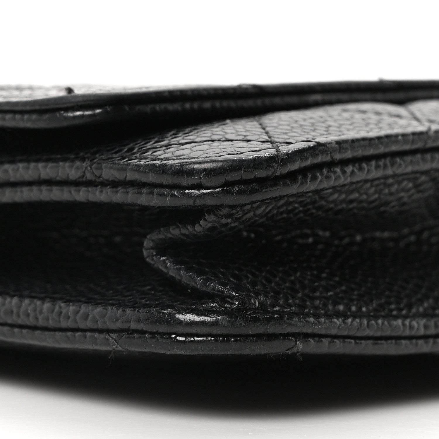 Caviar Quilted Wallet on Chain WOC Black