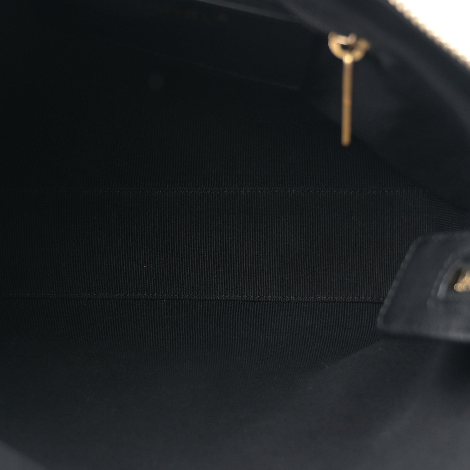 Calfskin Quilted Convertible CC Chain Hobo Black
