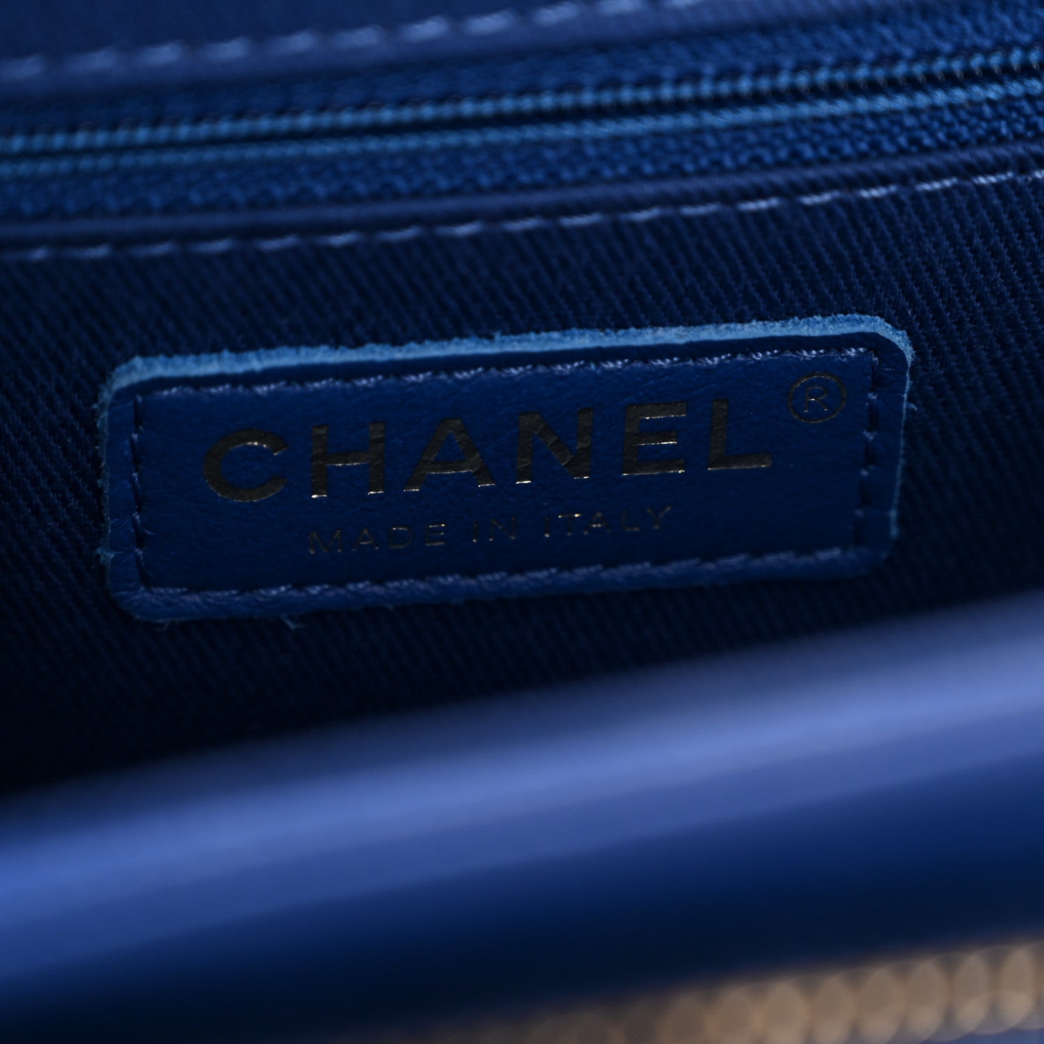 Caviar Quilted Small Business Affinity Flap Dark Blue
