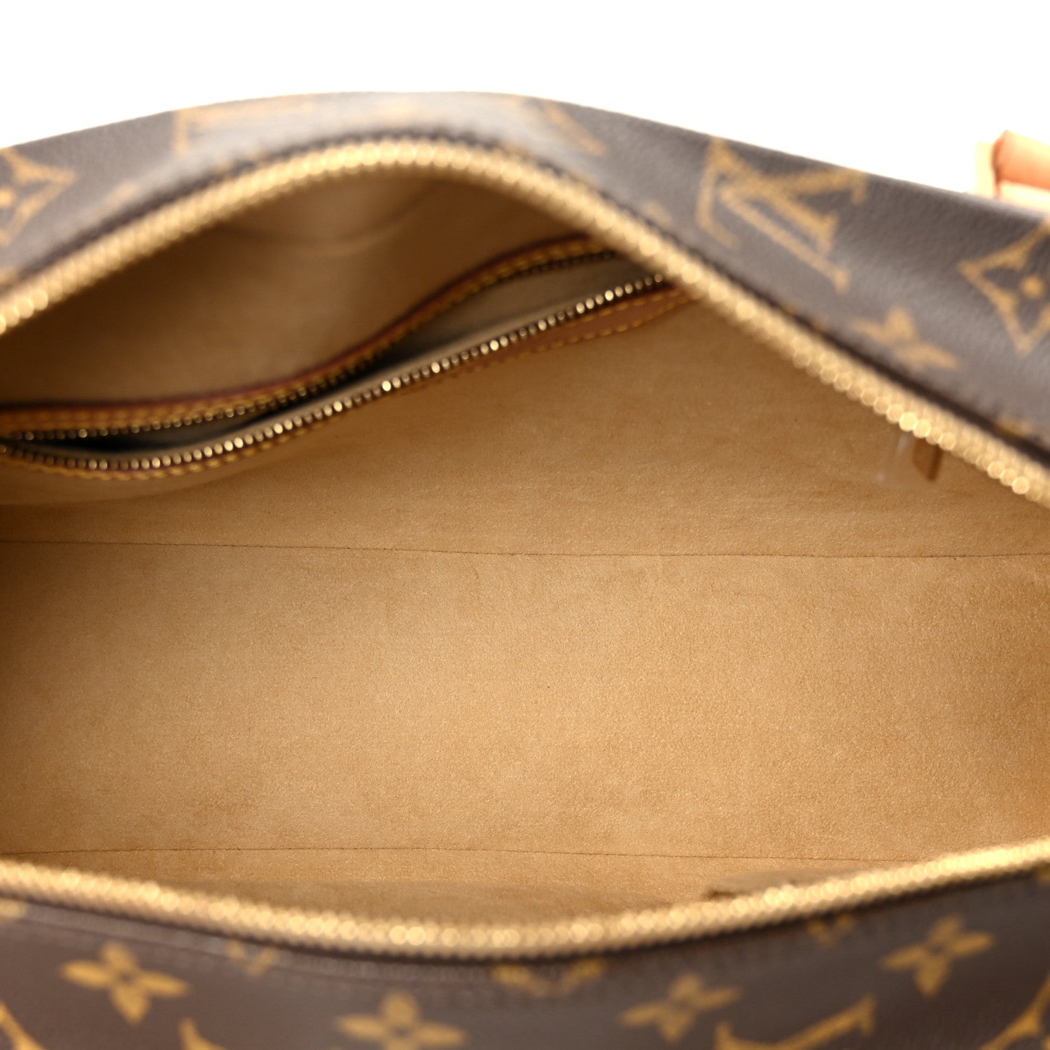 Monogram Cite GM