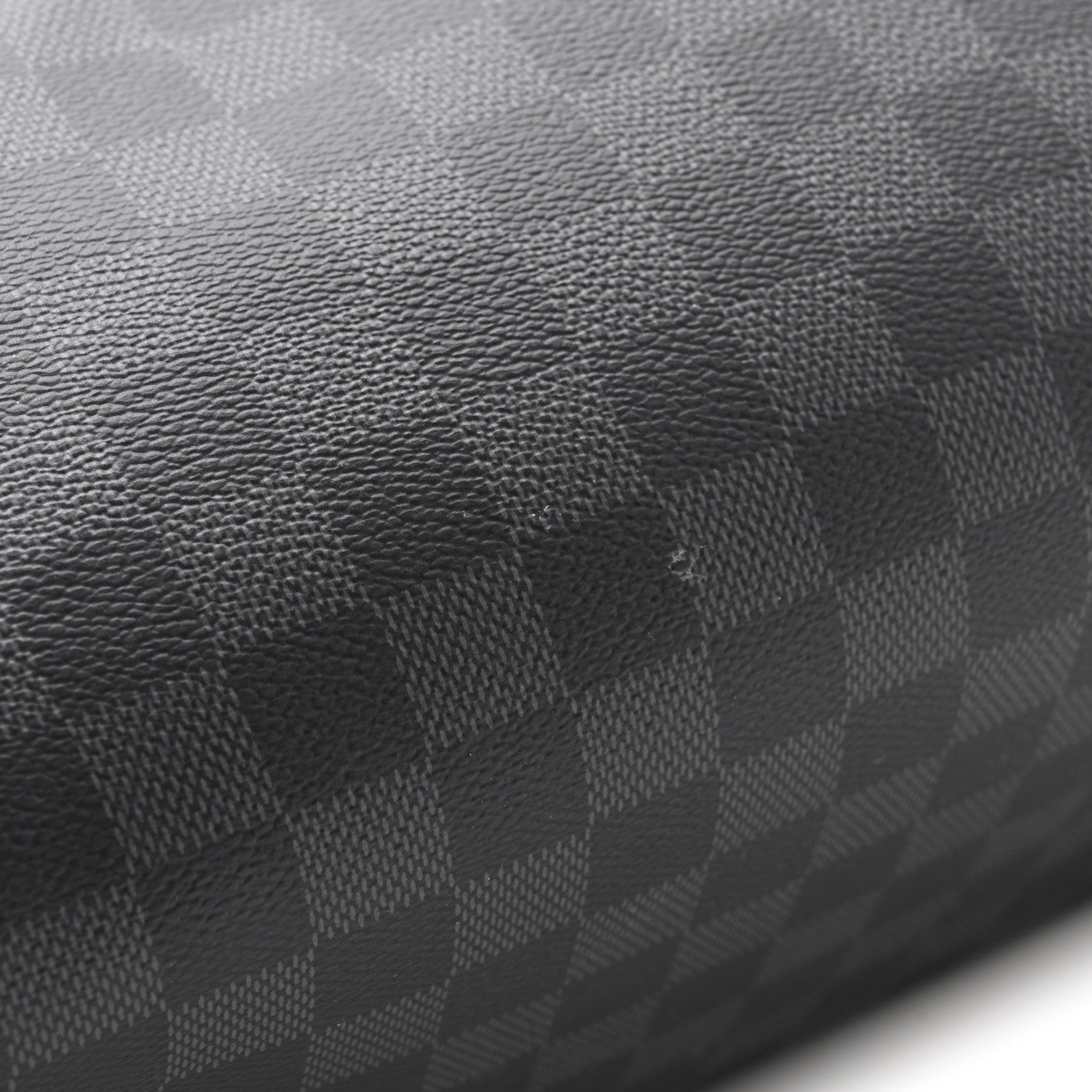 Damier Graphite Dopp Kit Toilet Pouch