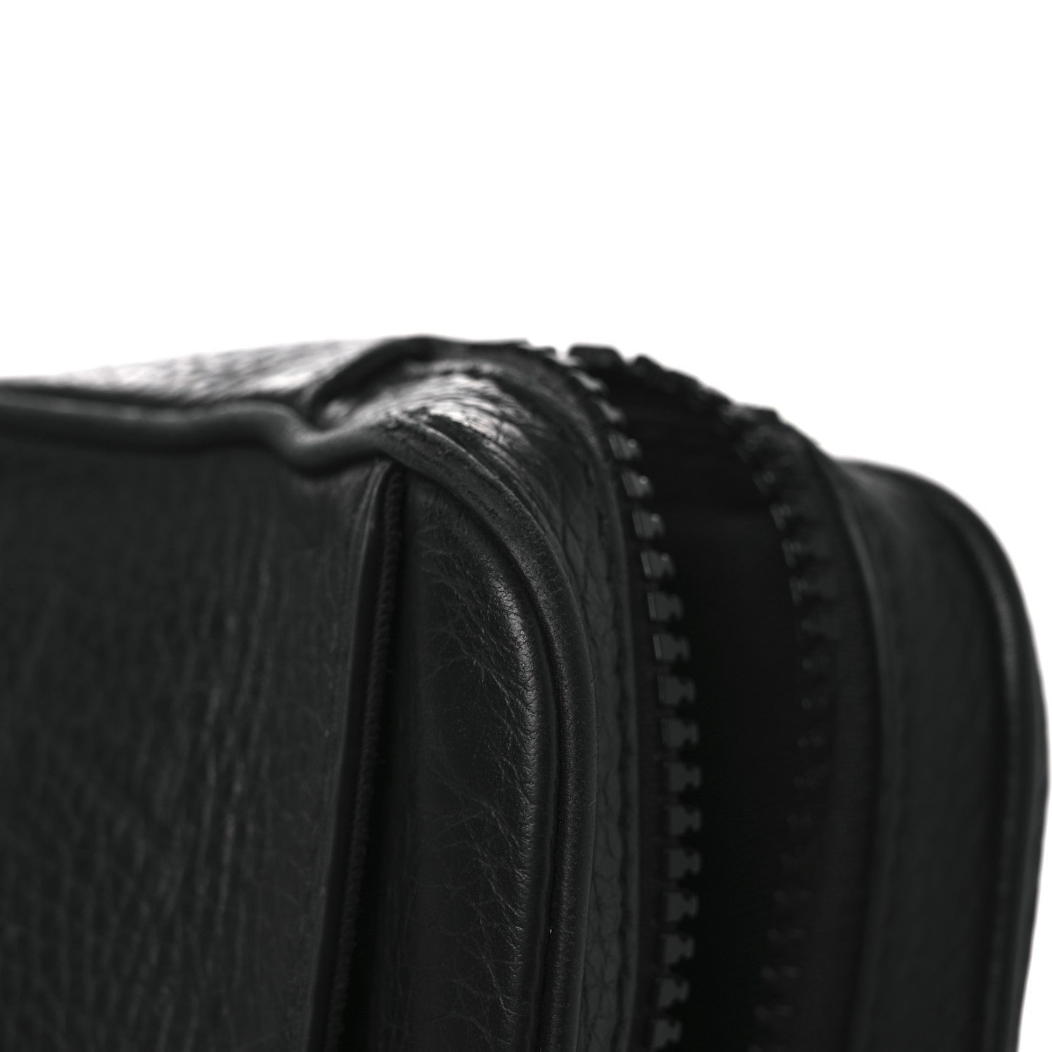 Taurillon Monogram Uniformes Solar Ray Soft Pochette Volga Belt Bag Black