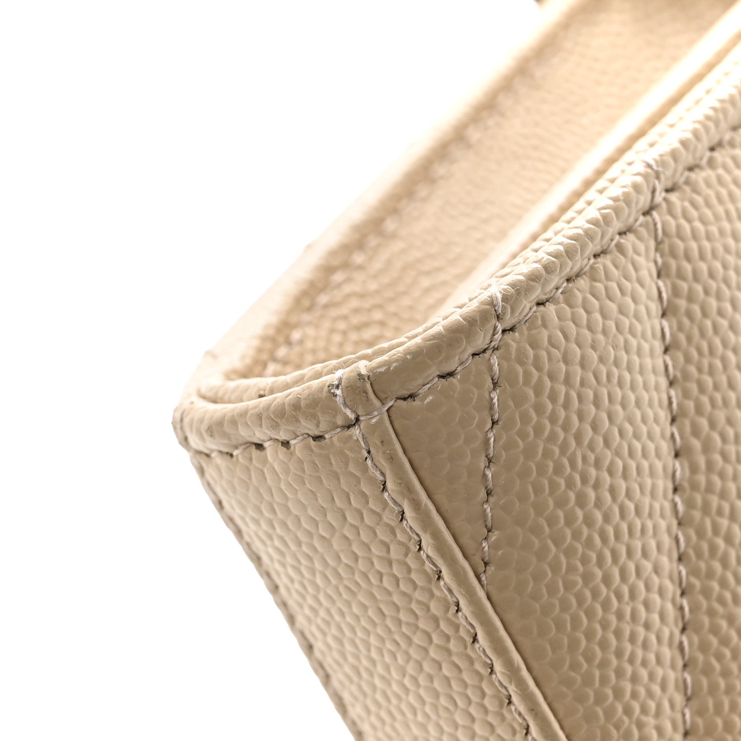 Grain De Poudre Matelasse Chevron Cassandre Chain Wallet Nude Powder