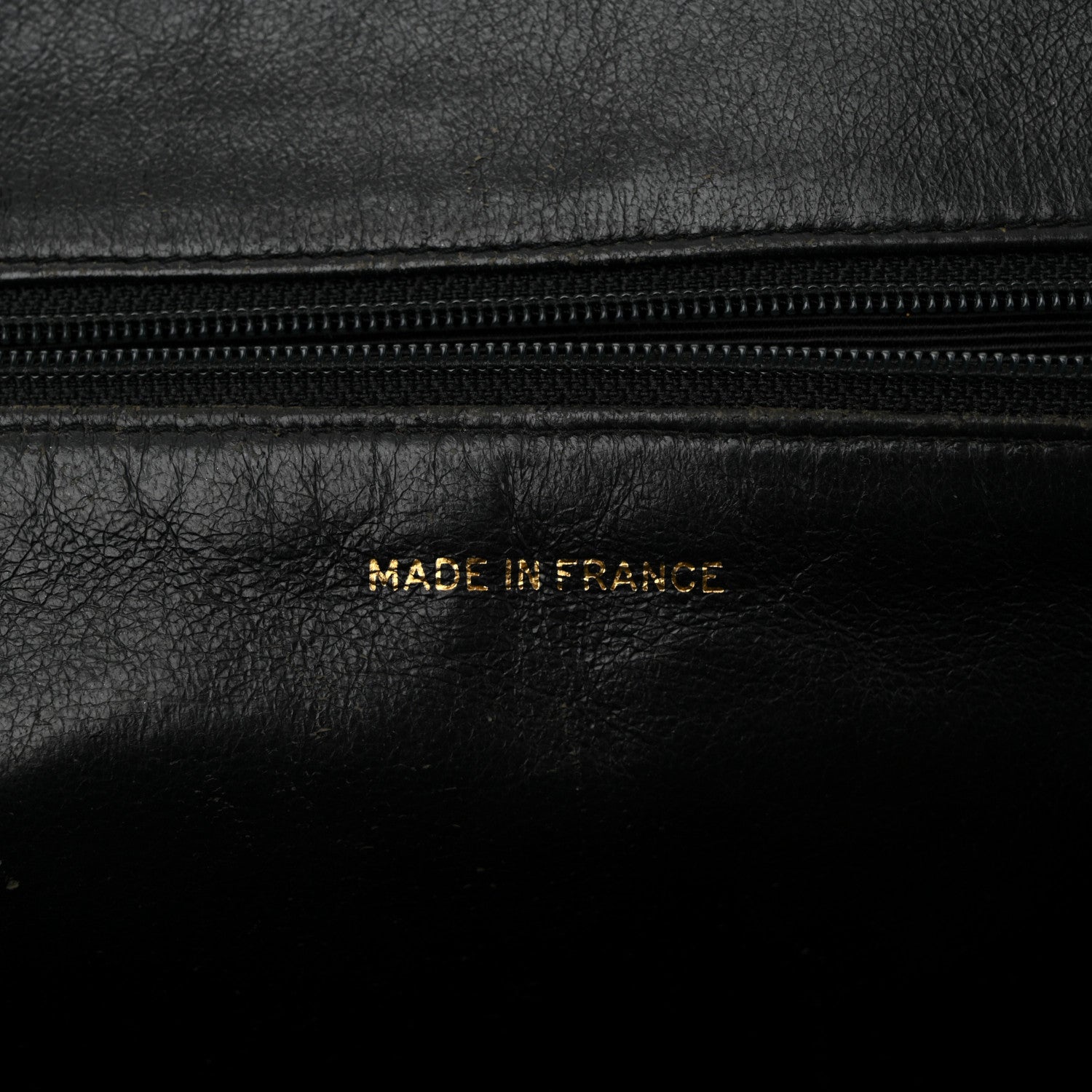 Caviar CC Tote Black