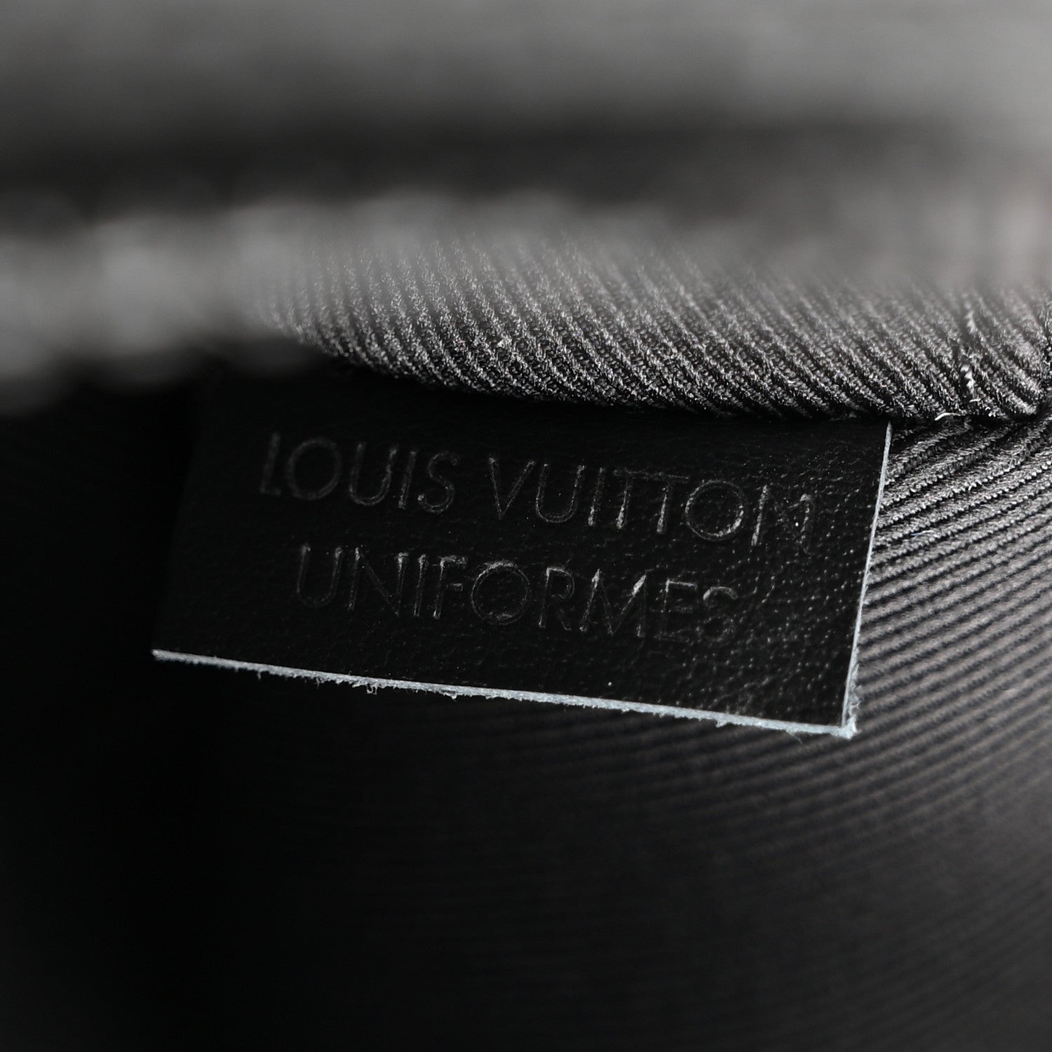Taurillon Monogram Uniformes Solar Ray Soft Pochette Volga Belt Bag Black