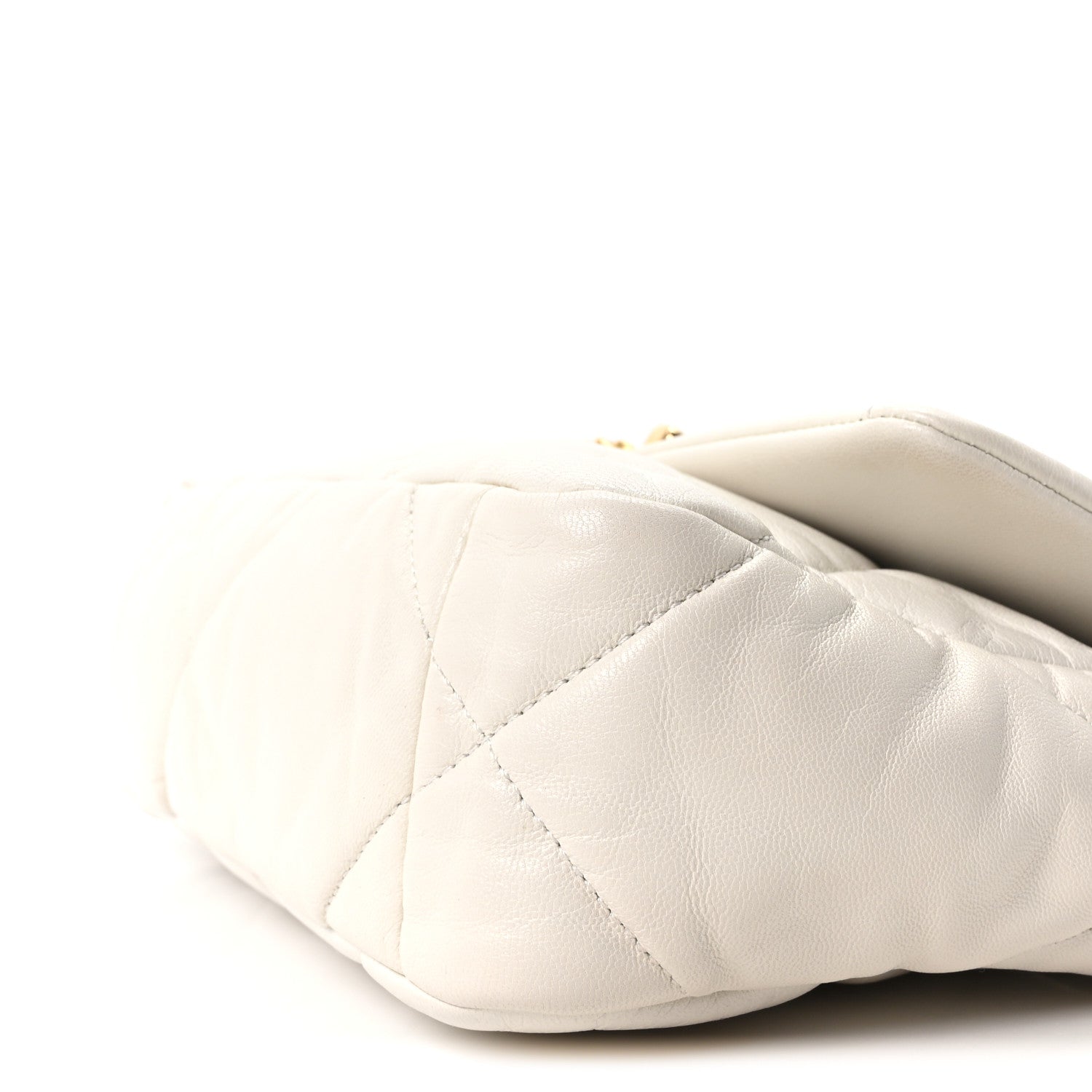 Goatskin Quilted Medium Chanel 19 Flap White