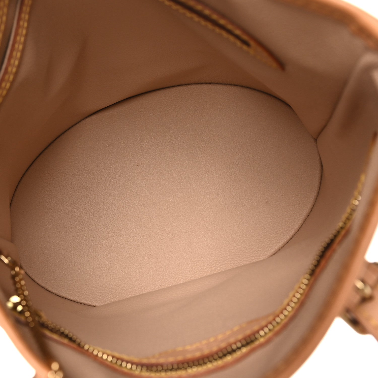 Monogram Petit Bucket 23