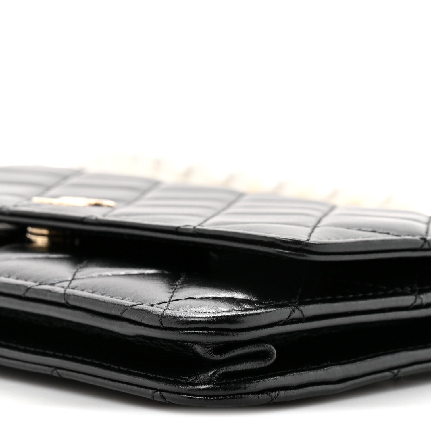 Lambskin Quilted Pearl Wallet On Chain WOC Black