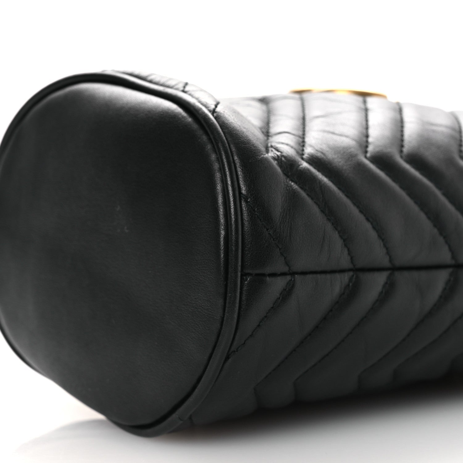 Calfskin Matelasse Mini GG Marmont 2.0 Bucket Bag Black