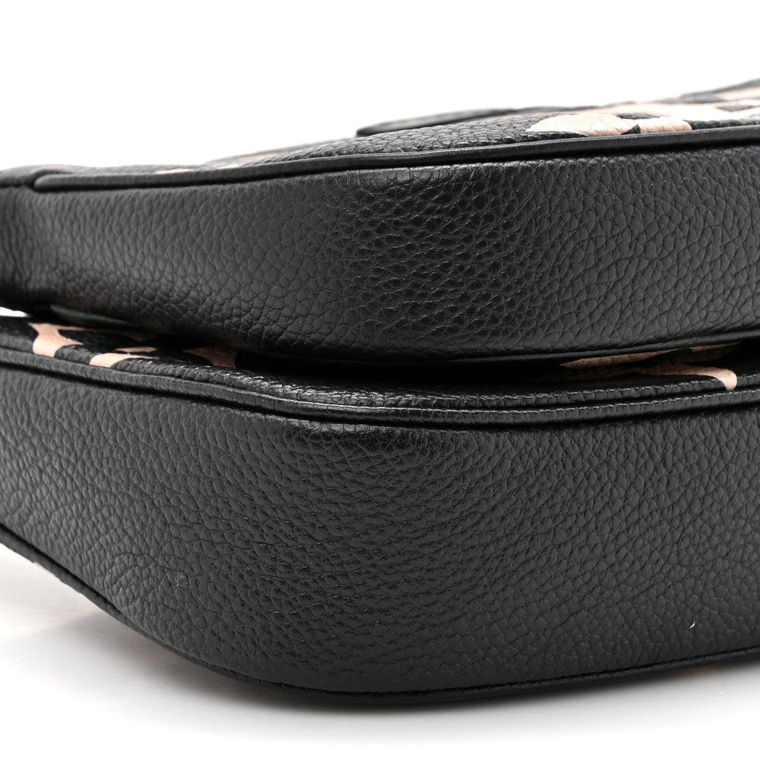Empreinte Monogram Giant Multi Pochette Accessories Black Beige