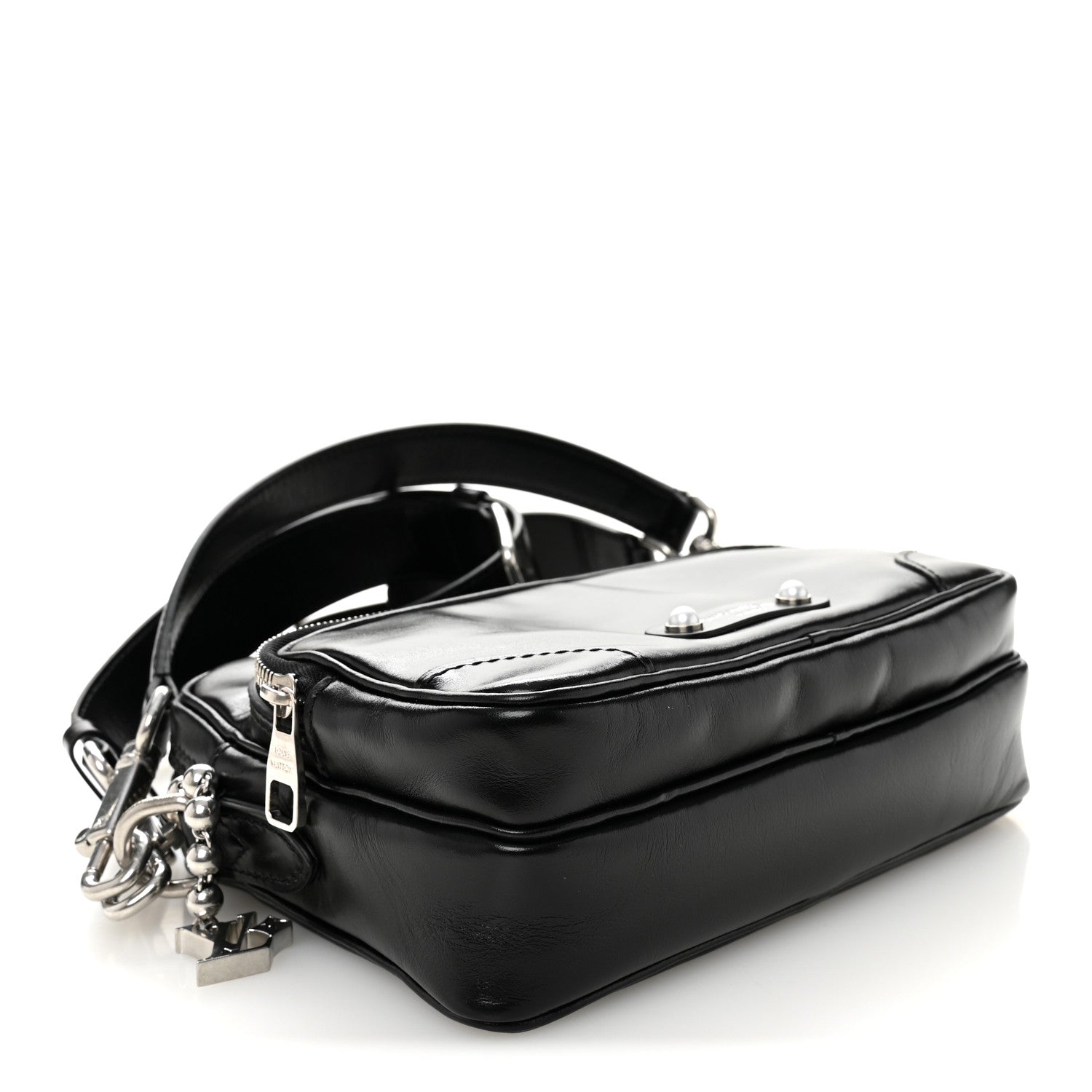 Calfskin Nil City Shoulder Bag Night Black