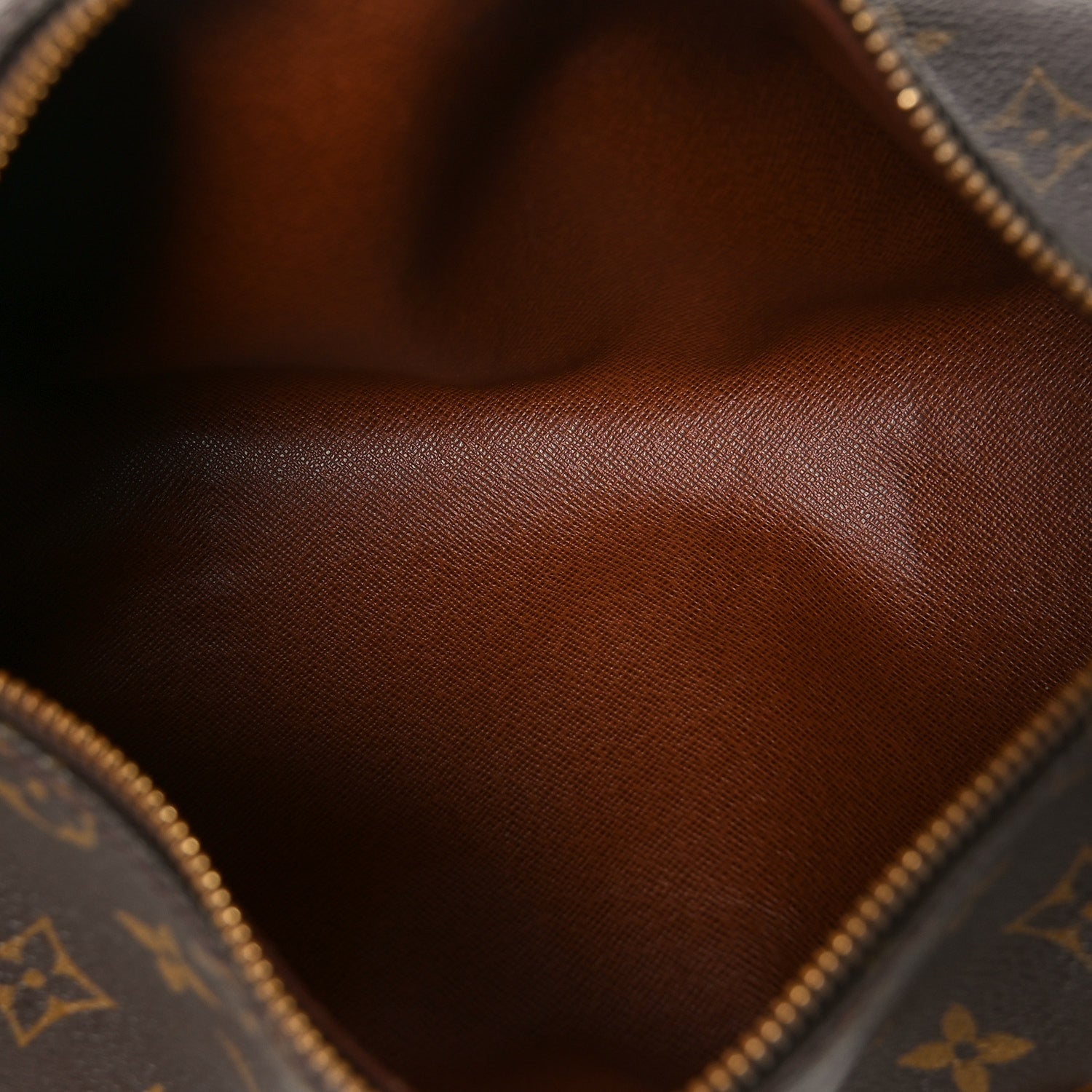 Monogram Papillon 26