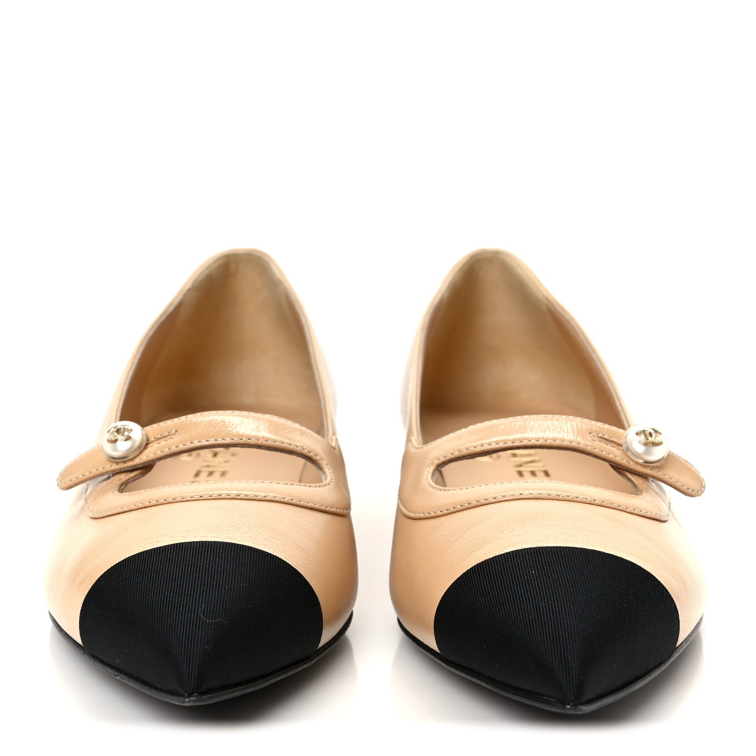 Shiny Lambskin Grosgrain Pointed Toe CC Ballet Flats 37.5 Beige Black