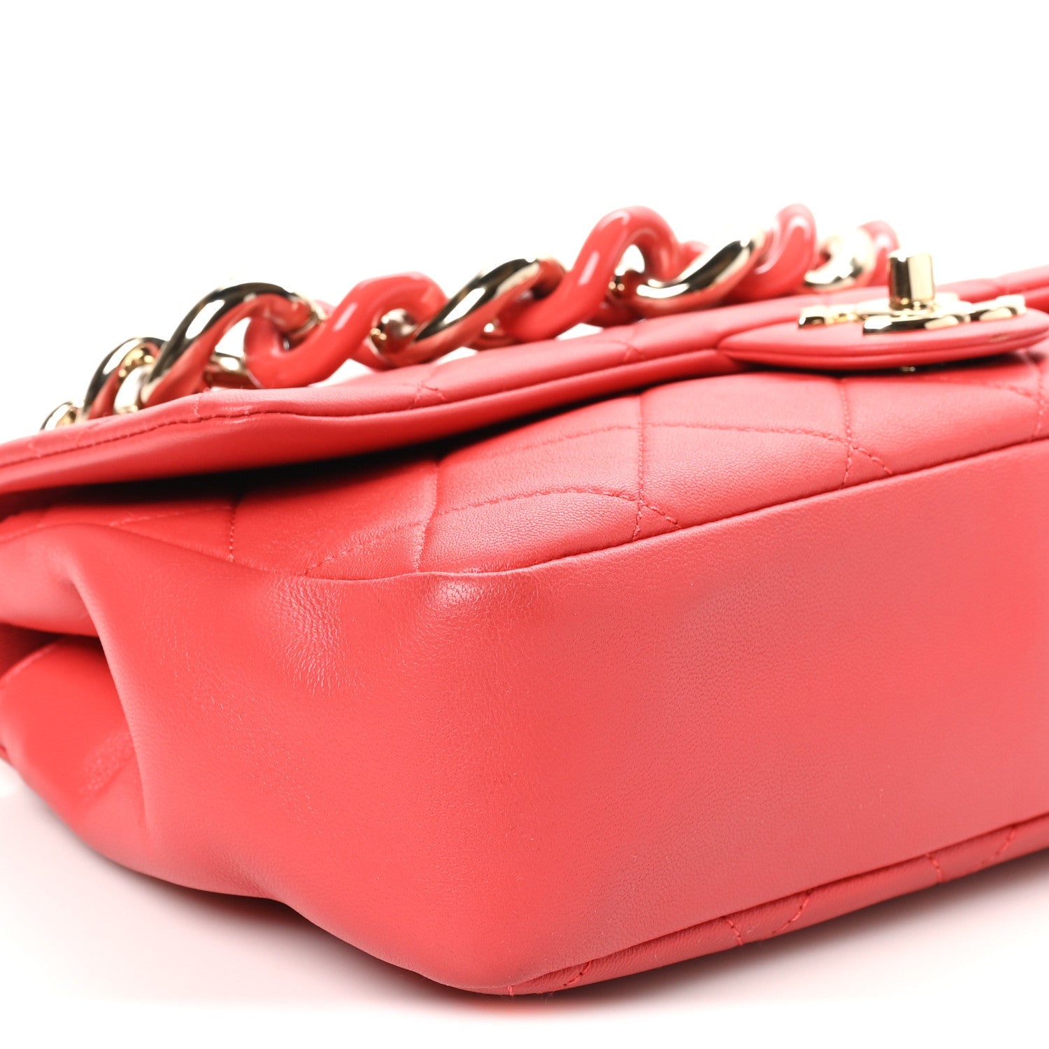 Lambskin Quilted Resin Bi-Color Chain Flap Bag Red