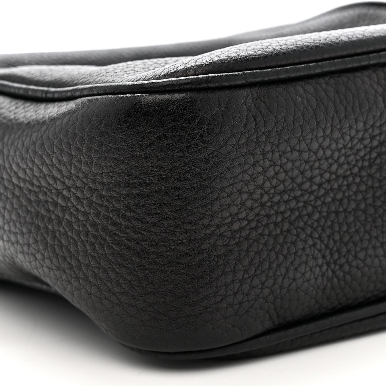 Pebbled Calfskin Small Soho Disco Bag Black