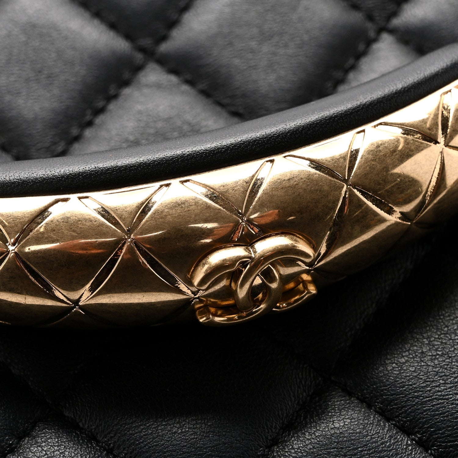 Lambskin Quilted Mini Quilted Handle Crush Flap Black