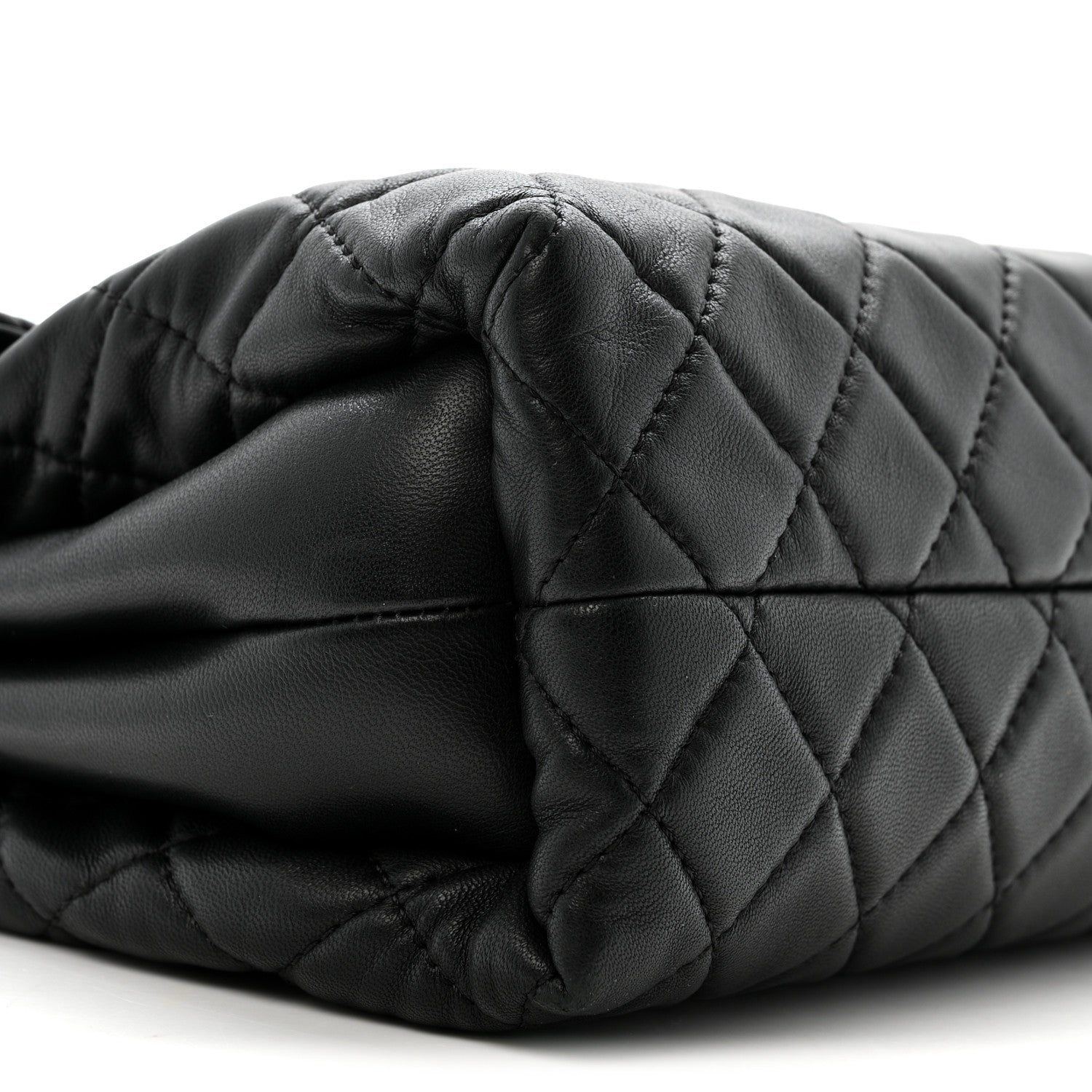 Lambskin Quilted Jumbo Chanel by 4 Flap Black