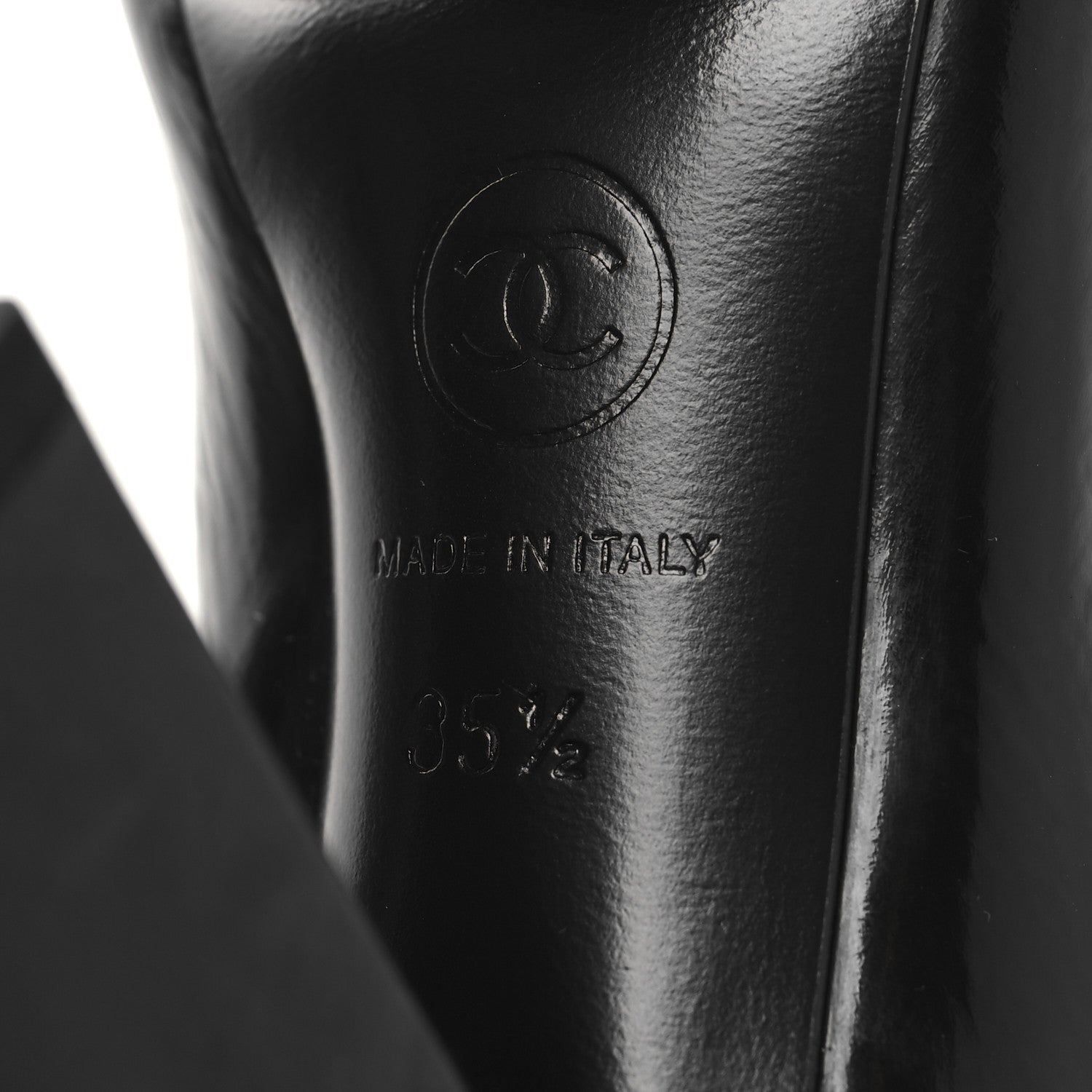 Shiny Crumpled Calfskin CC Cap Toe Ankle Boots 35.5 Black