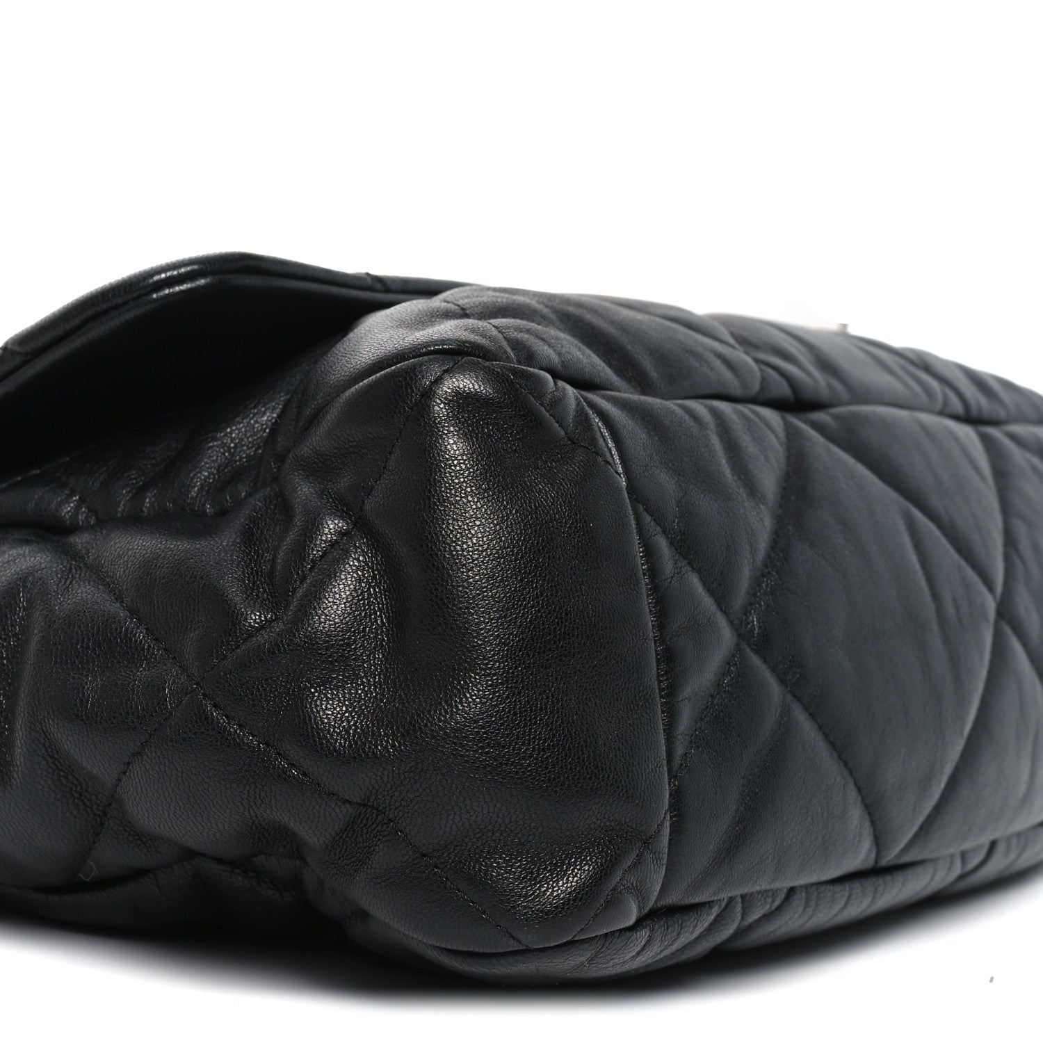 Goatskin Quilted Maxi Chanel 19 Flap Black