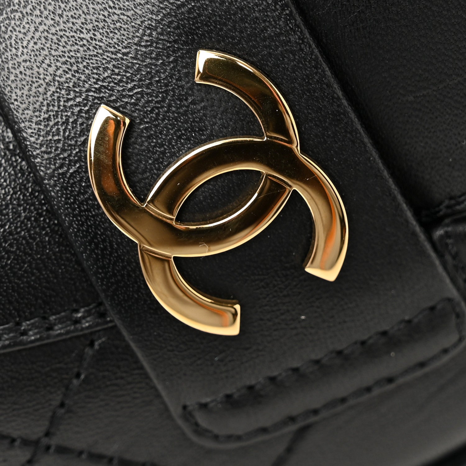 Calfskin Quilted CC Mocassin Loafers 37 Black