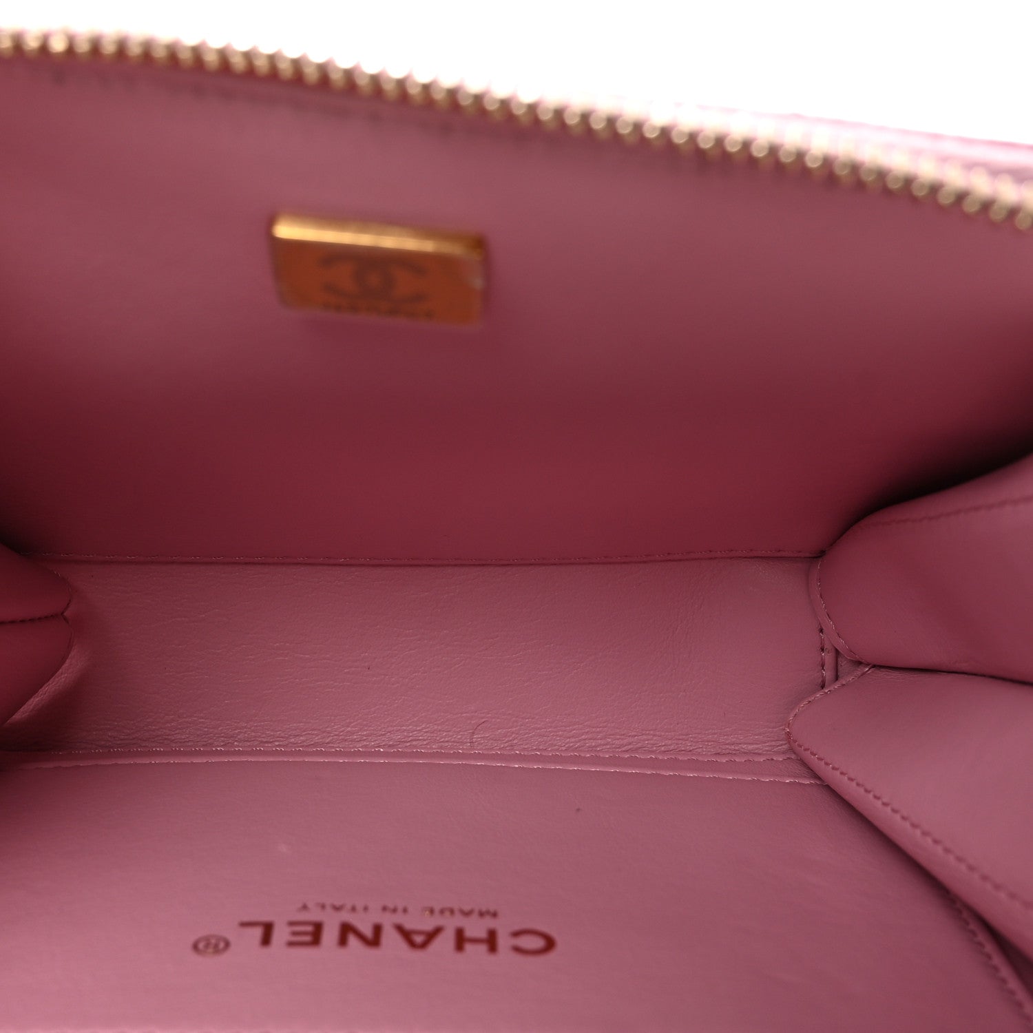 Caviar Quilted Pick Me Up Mini Vanity Case Pink