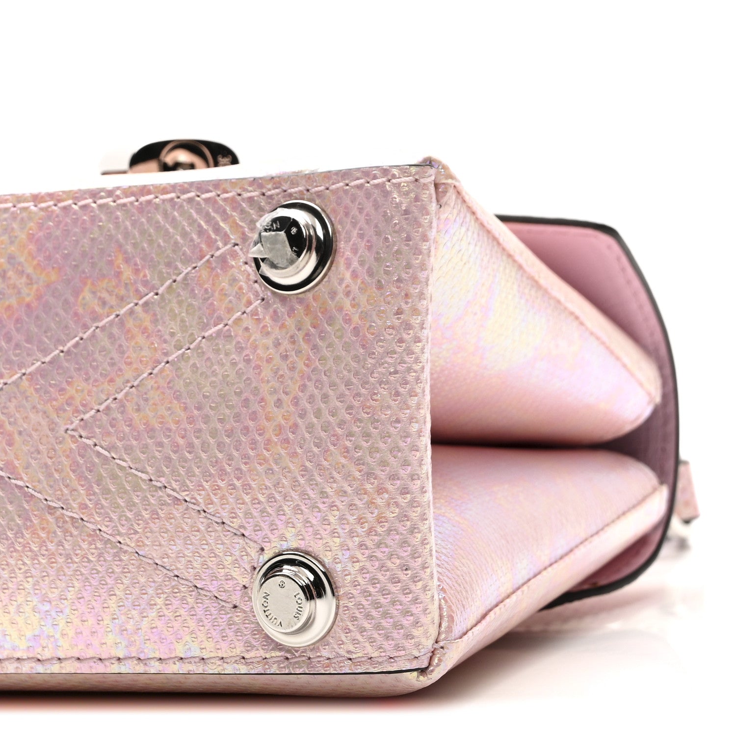Iridescent Lizard Rose Des Vents Mini Pink