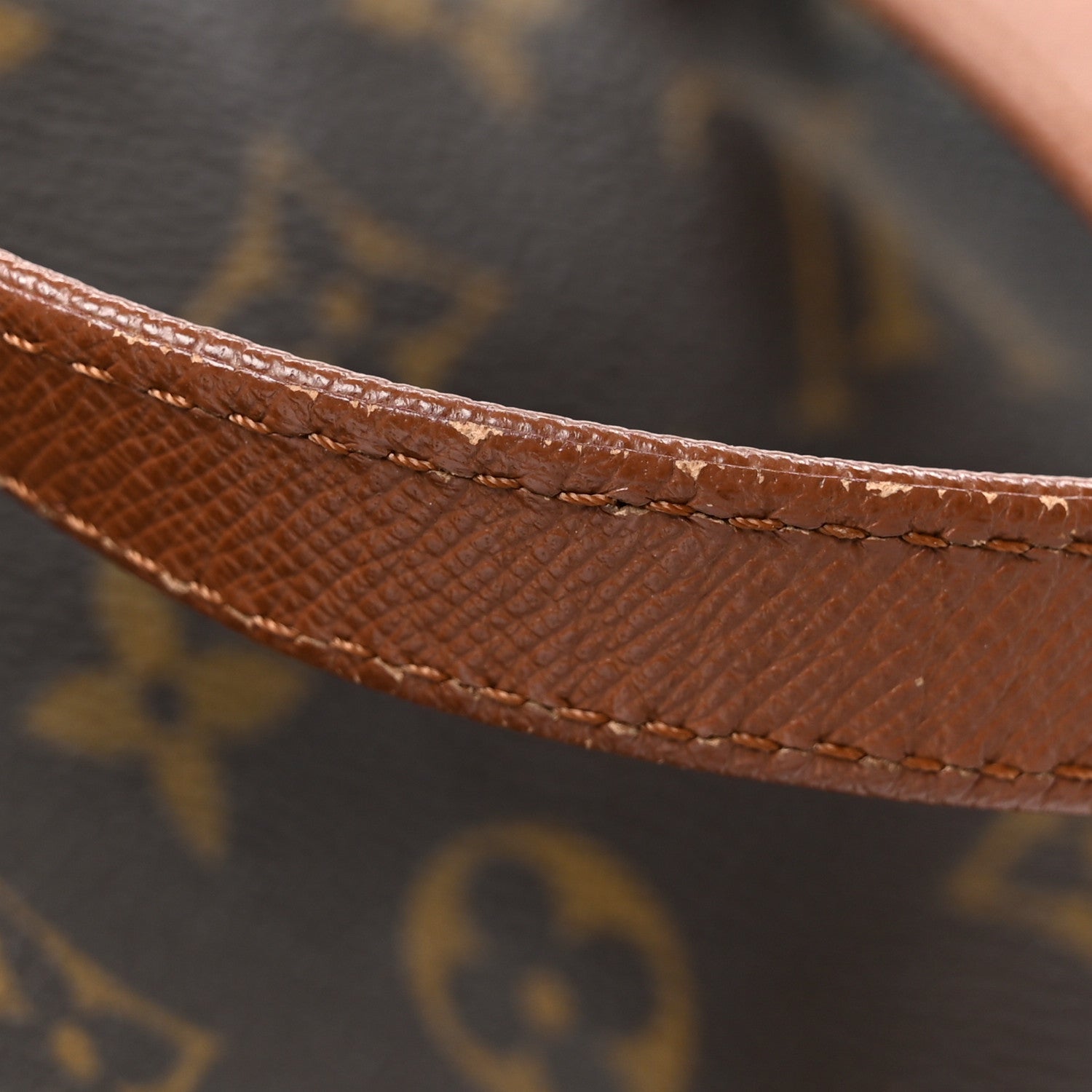 Monogram Papillon 30