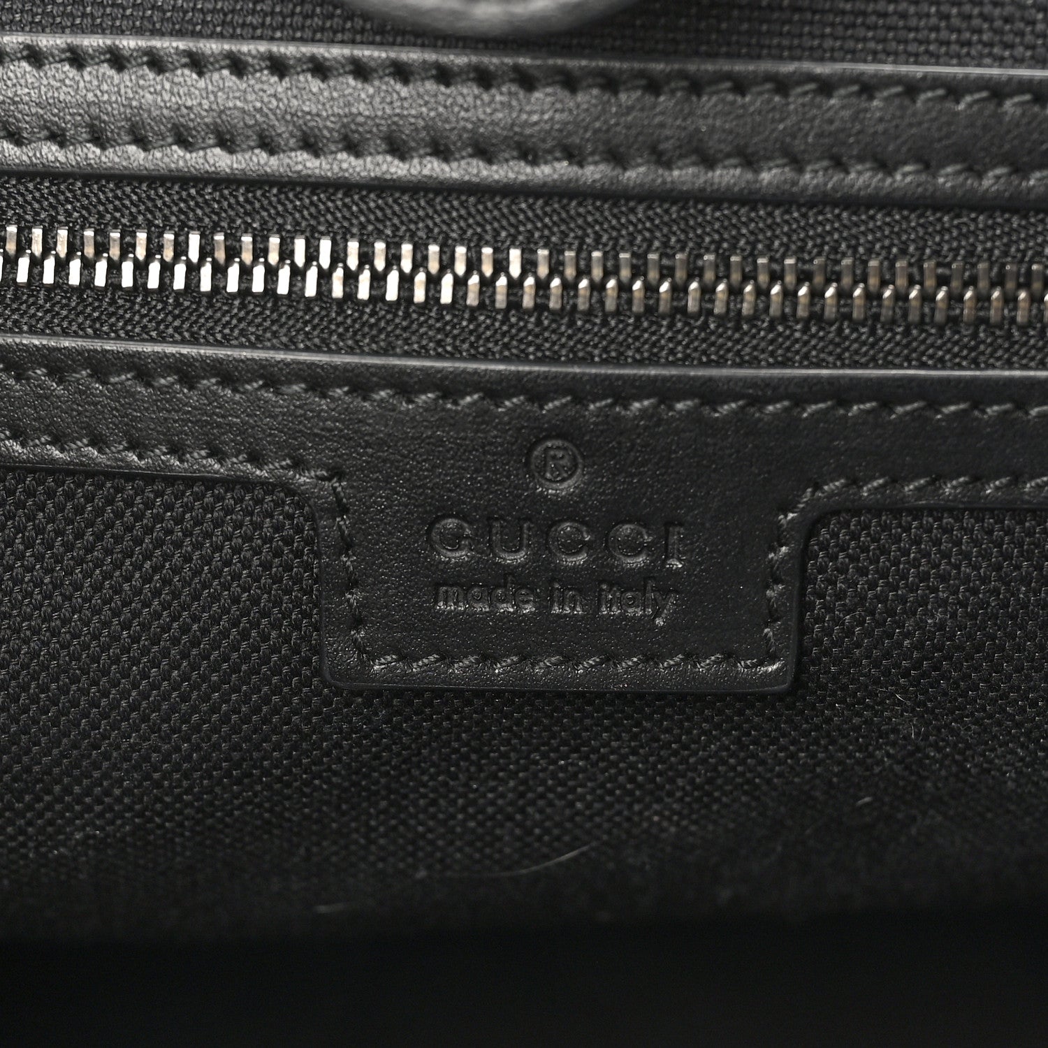 Calfskin Matelasse Monochrome Large GG Marmont Tote Bag Black