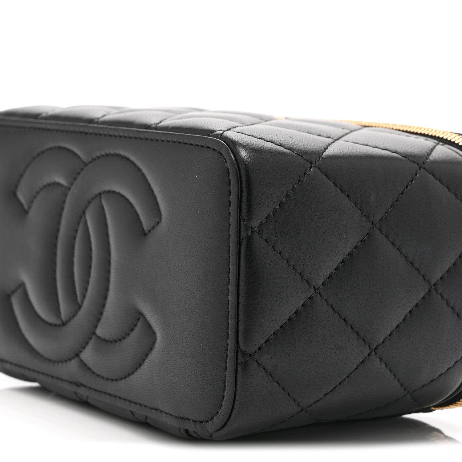 Lambskin Enamel Quilted Small Coco Hearts Vanity Case With Chain Black