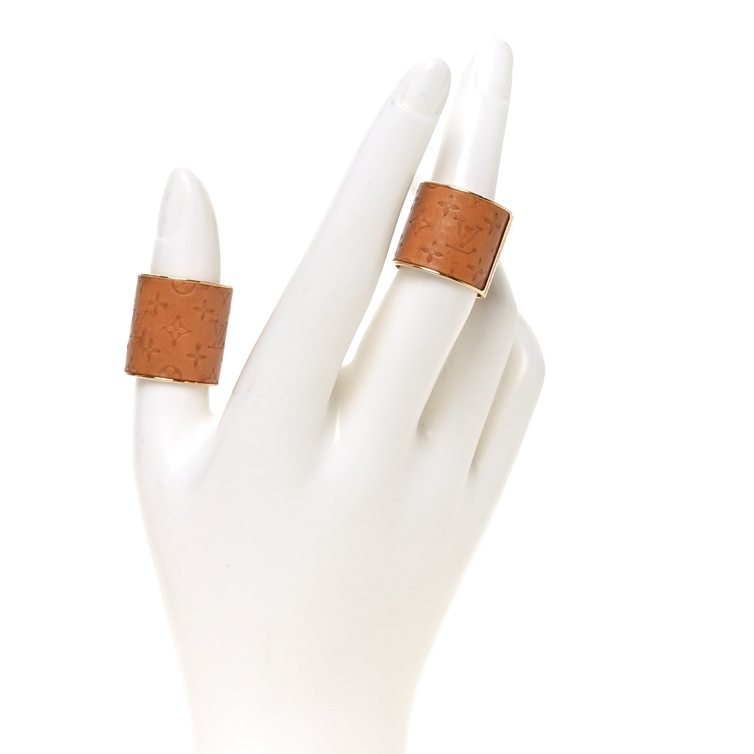 Calfskin Monogram Embossed Skin 2 Ring Set M 46/3.75