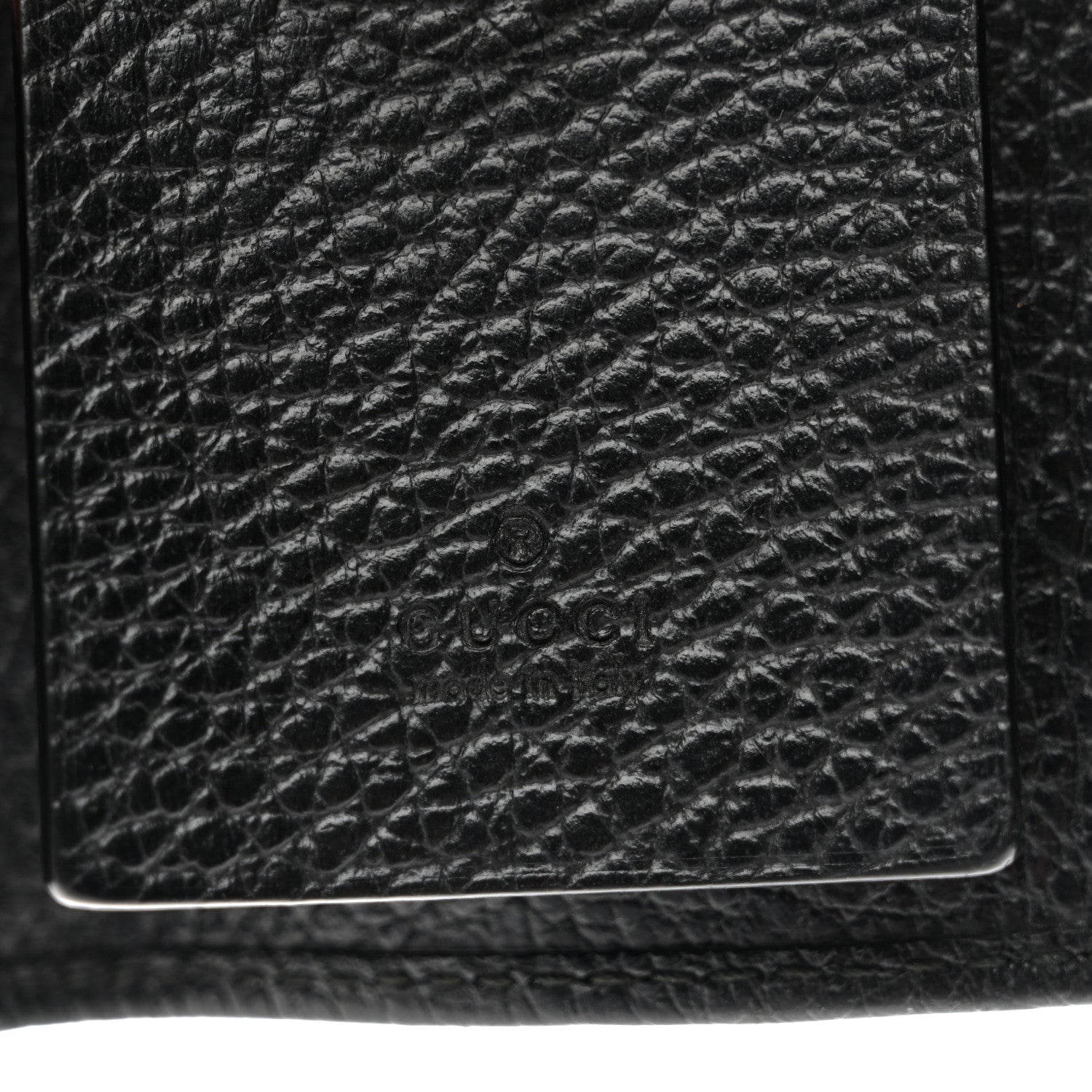 Pebbled Calfskin GG Marmont 6 Key Holder Black
