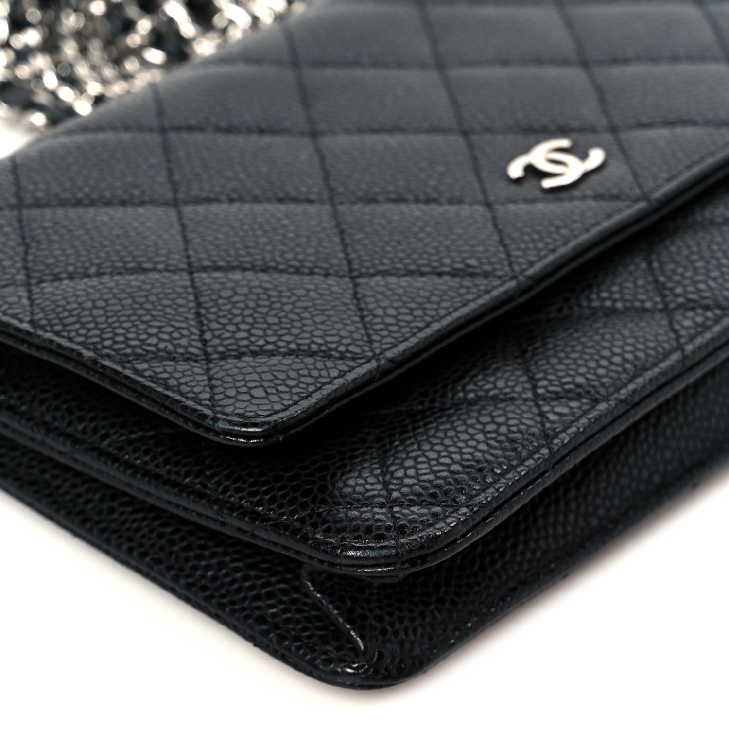 Caviar Quilted Wallet On Chain WOC Black
