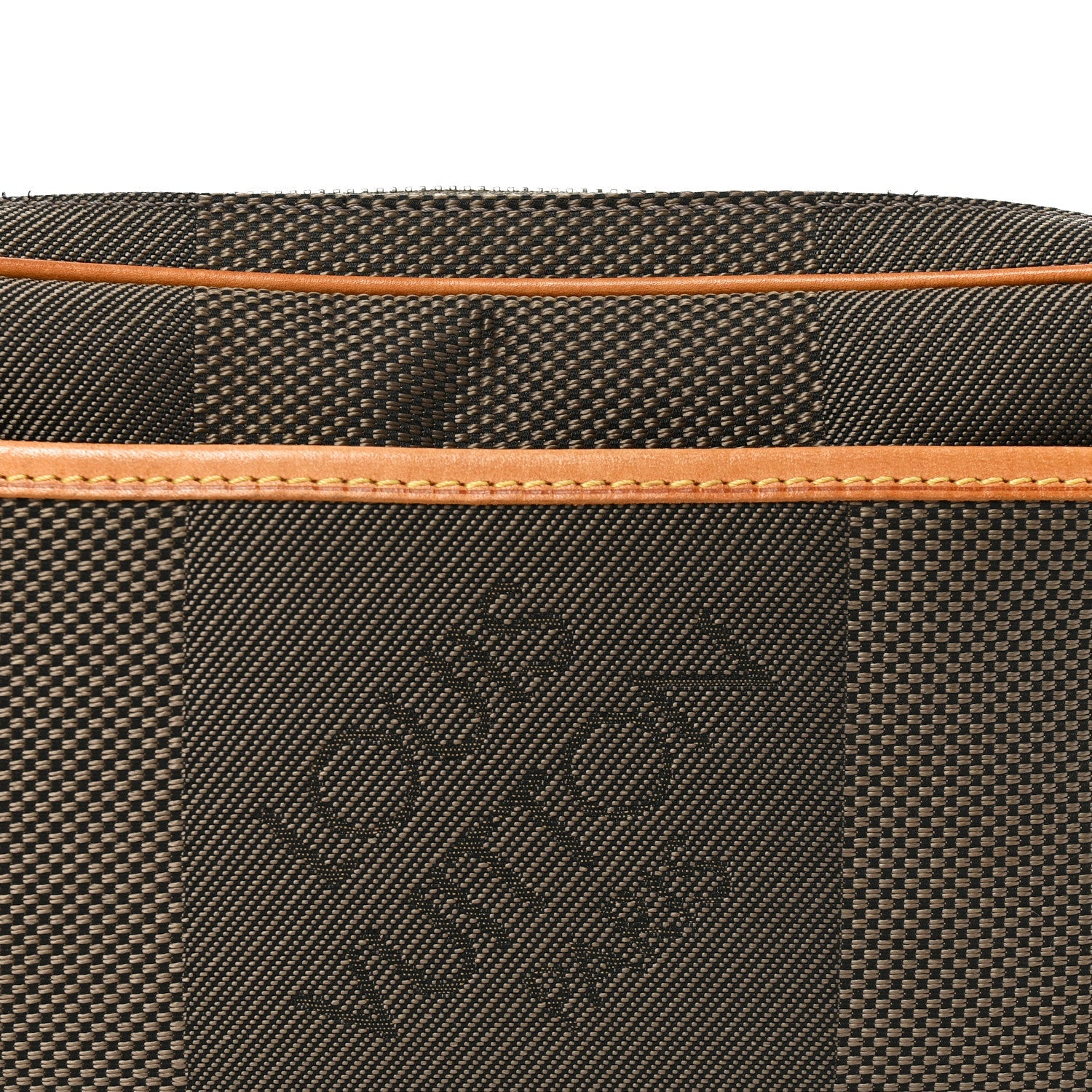 Damier Geant Acrobat Terre