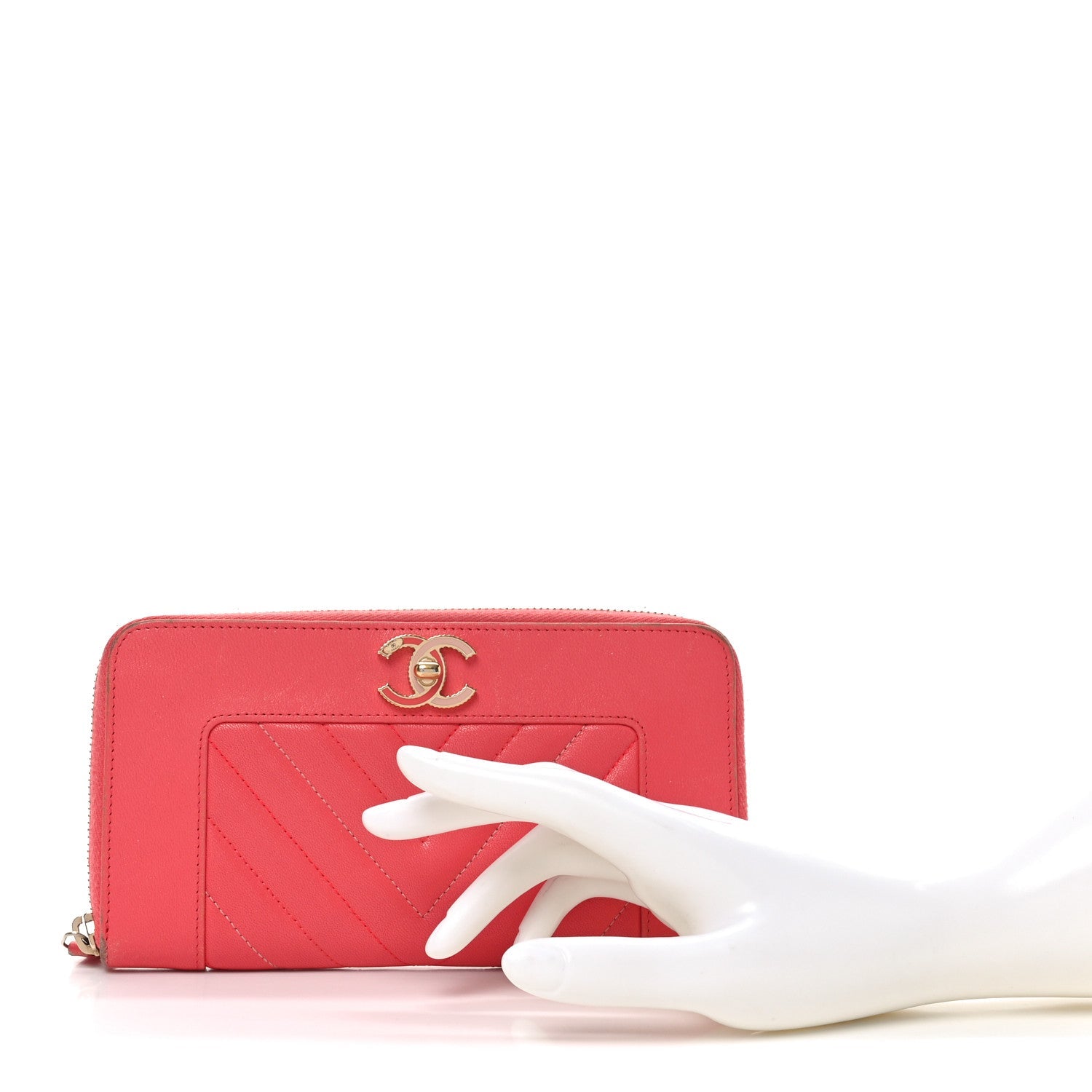Sheepskin Chevron Quilted Mademoiselle Vintage Zip Around Wallet Pink