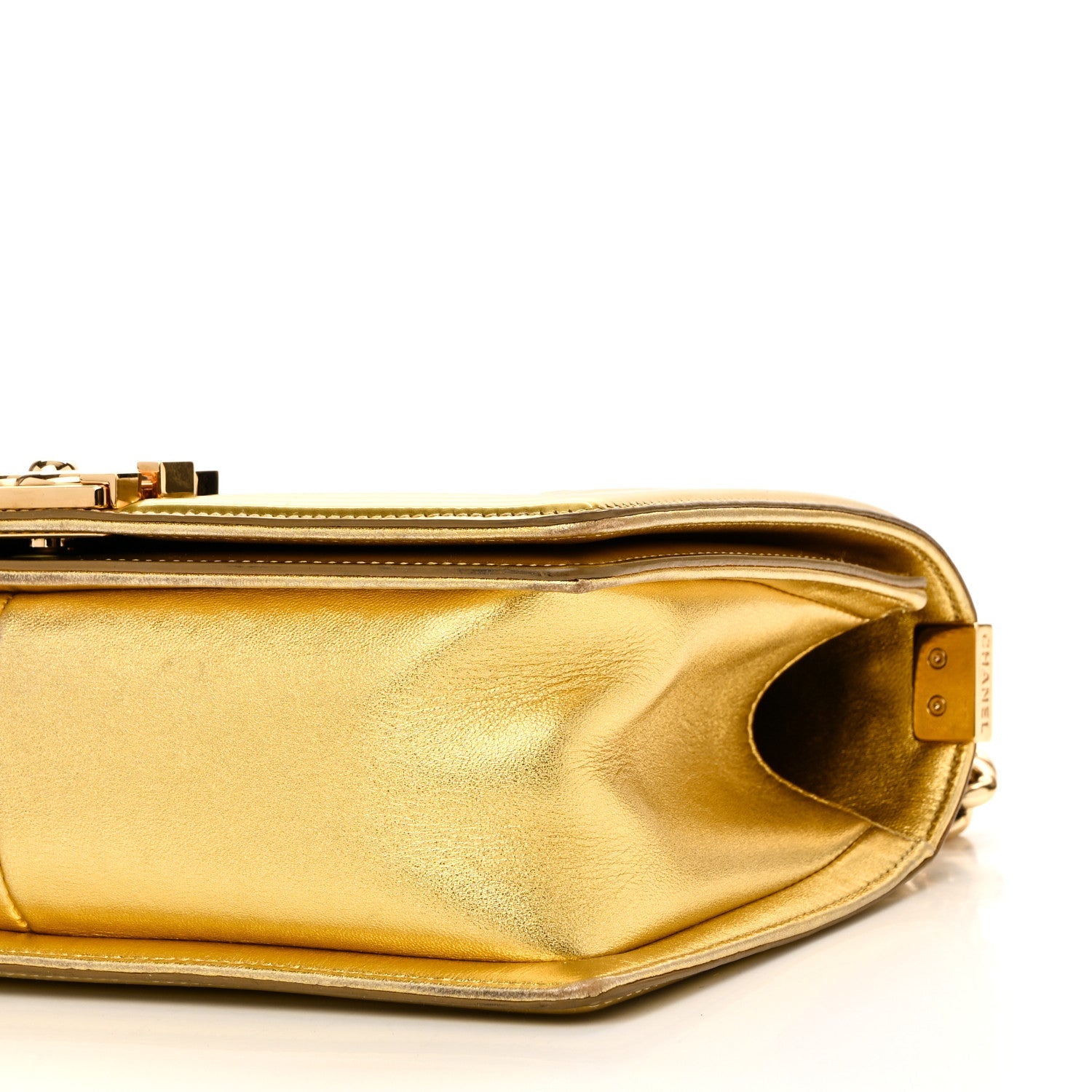 Metallic Patent Calfskin Quilted Medium Boy Flap Gold