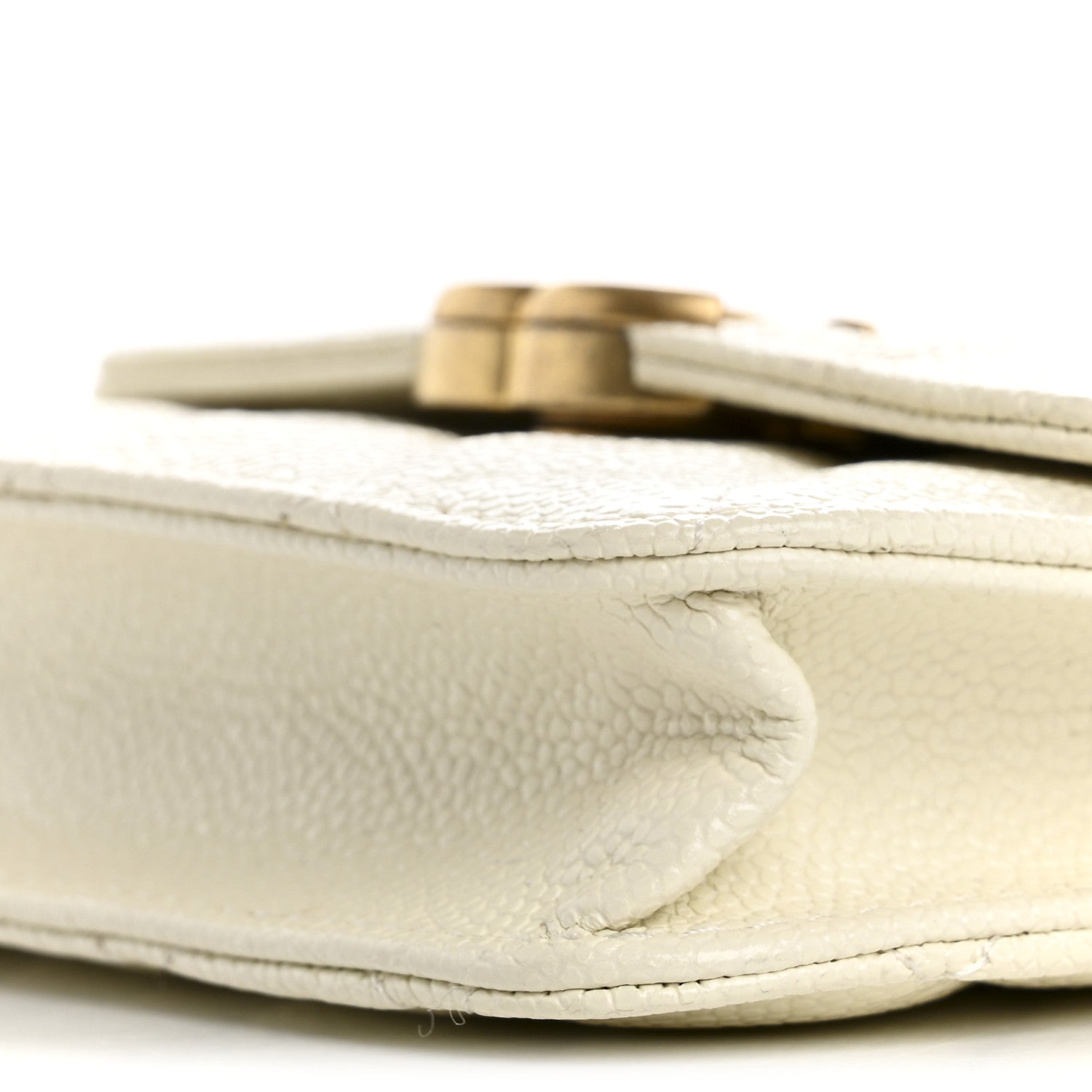 Shiny Caviar Quilted Chain Melody Card Holder On Chain White