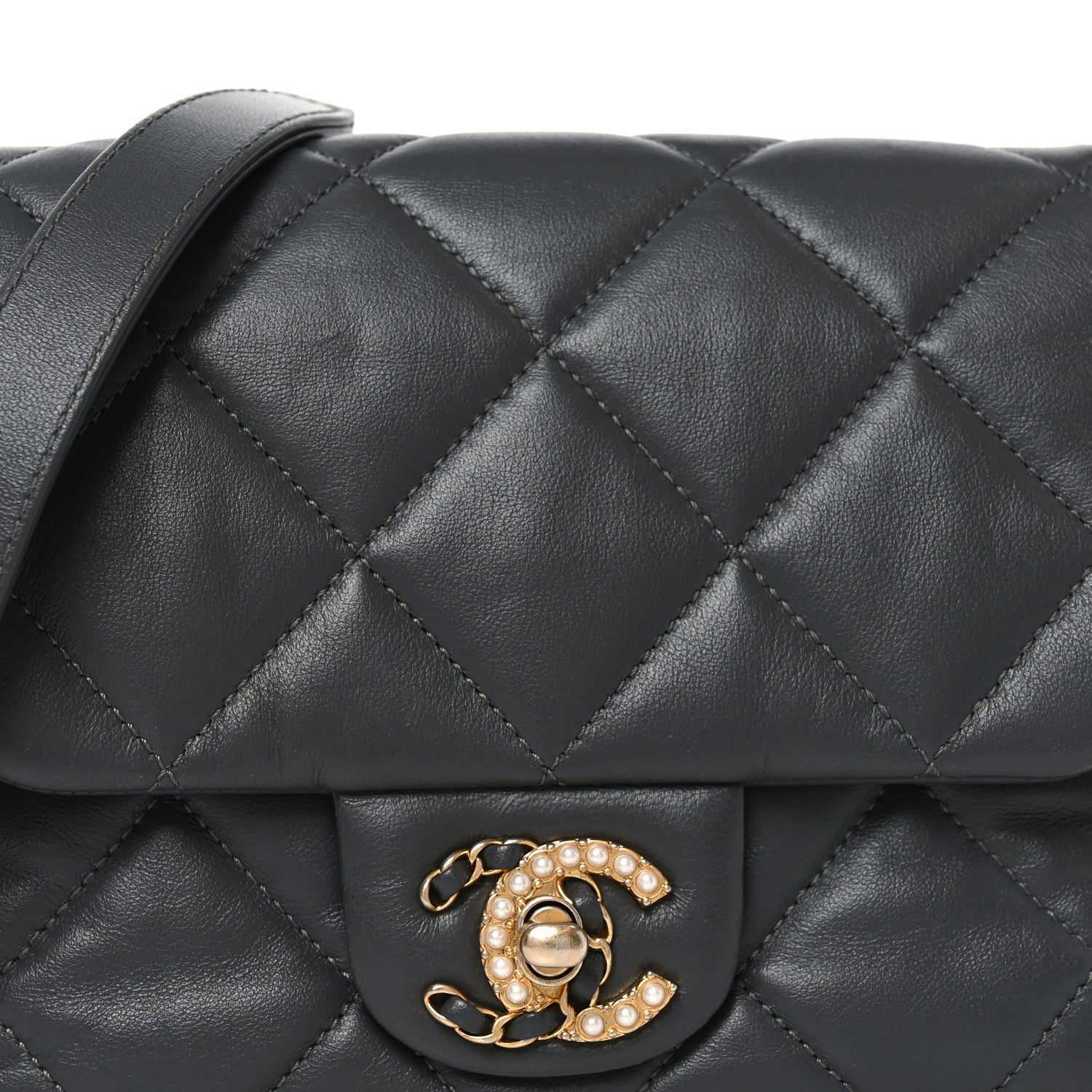 Lambskin Quilted Mini Crush On Chains Flap Bag Grey