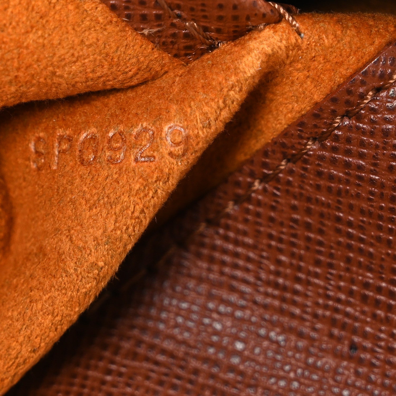 Monogram Musette Tango