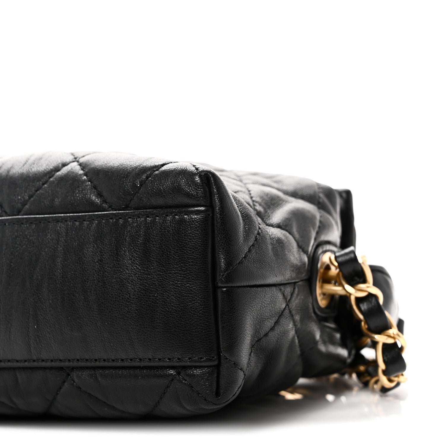 Crumpled Lambskin Quilted Small CC Links Shoulder Bag Black