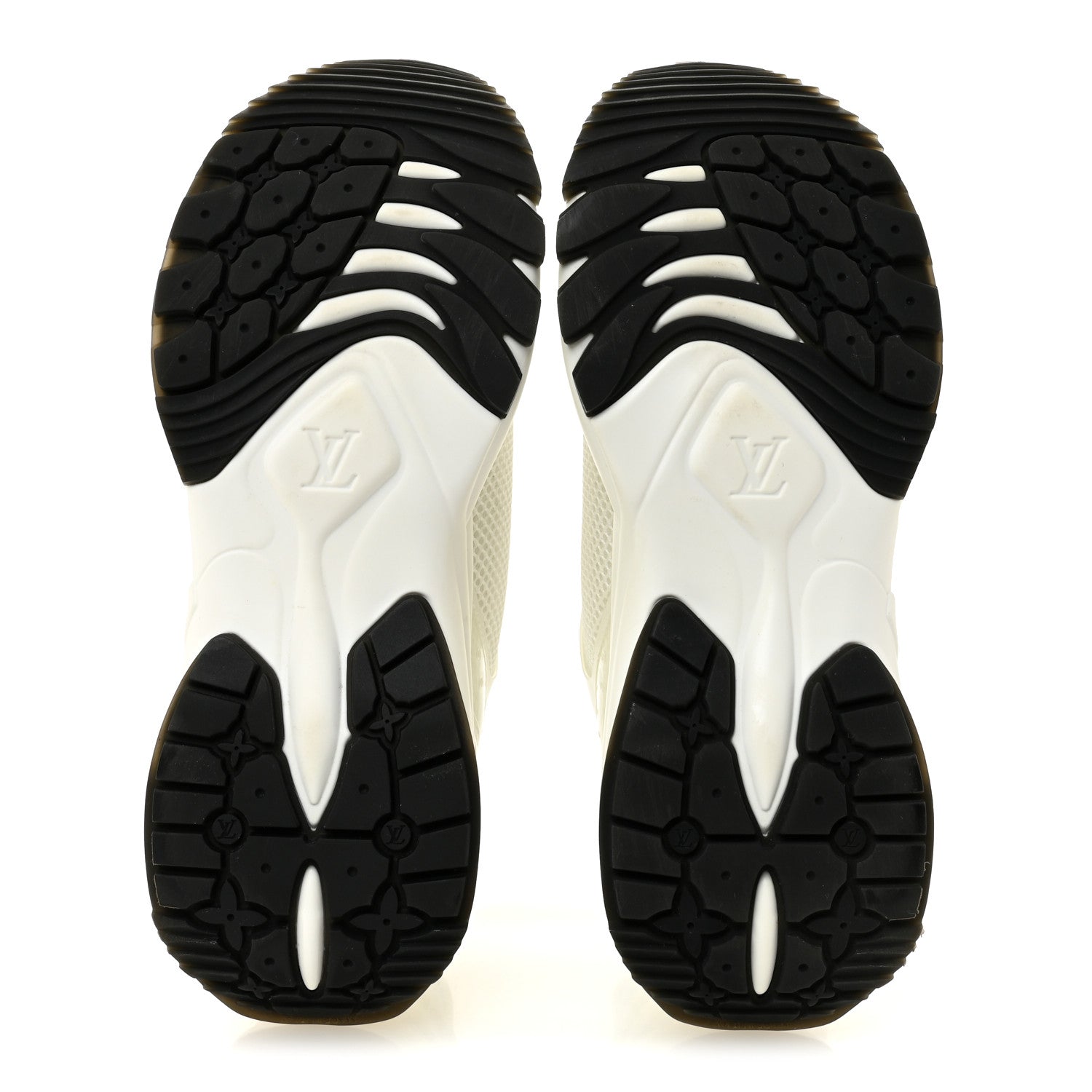 Patent Calfskin Technical Mesh Monogram Run 55 Sneakers 37 Bleu Clair