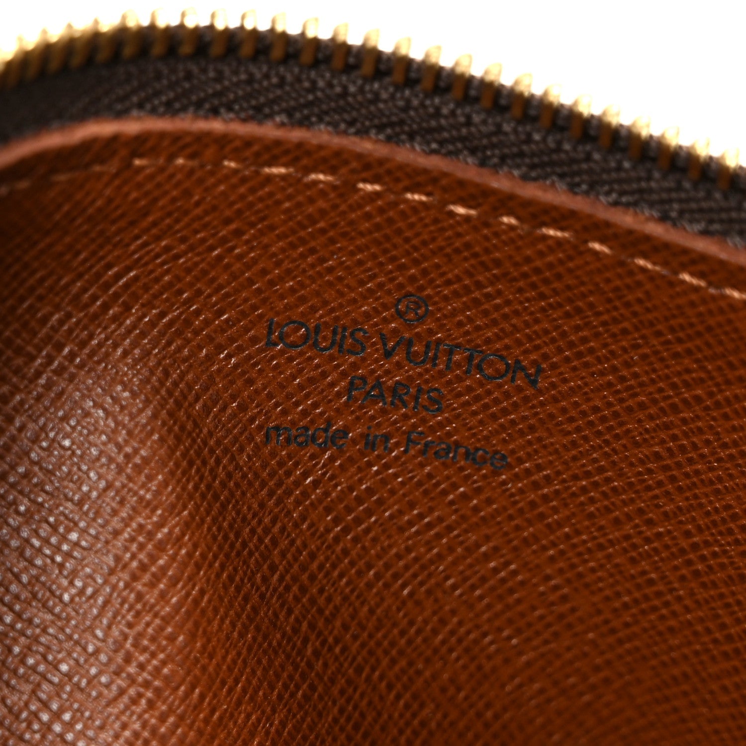 Monogram Papillon 26